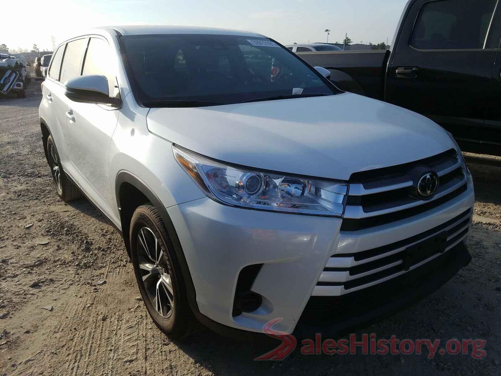 5TDZARFH9KS061109 2019 TOYOTA HIGHLANDER