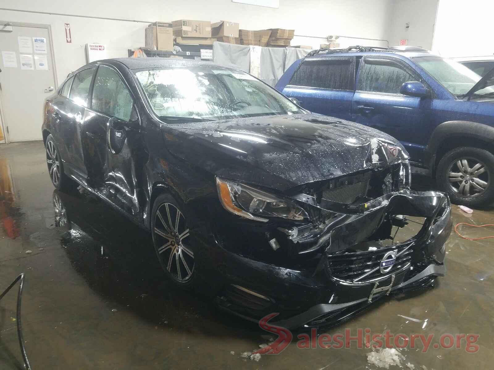 YV140MTL6J2462545 2018 VOLVO S60