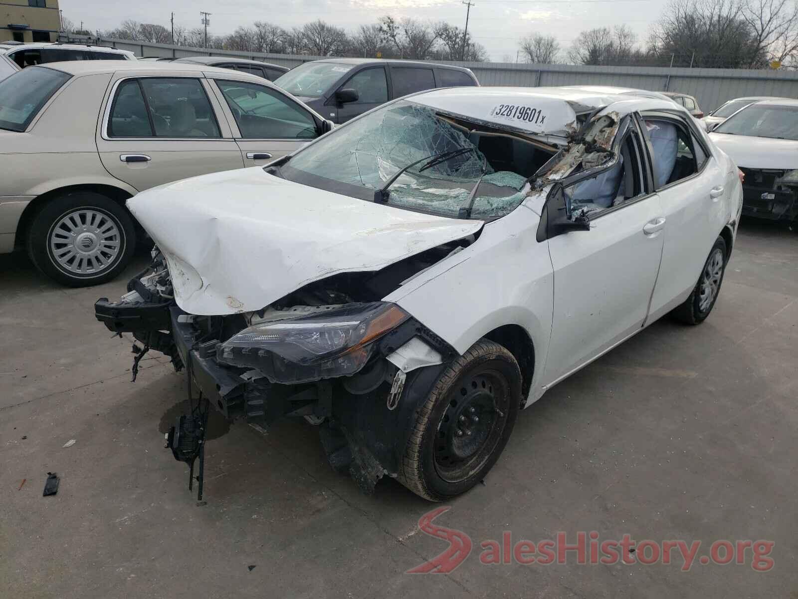 5YFBURHE1JP760043 2018 TOYOTA COROLLA