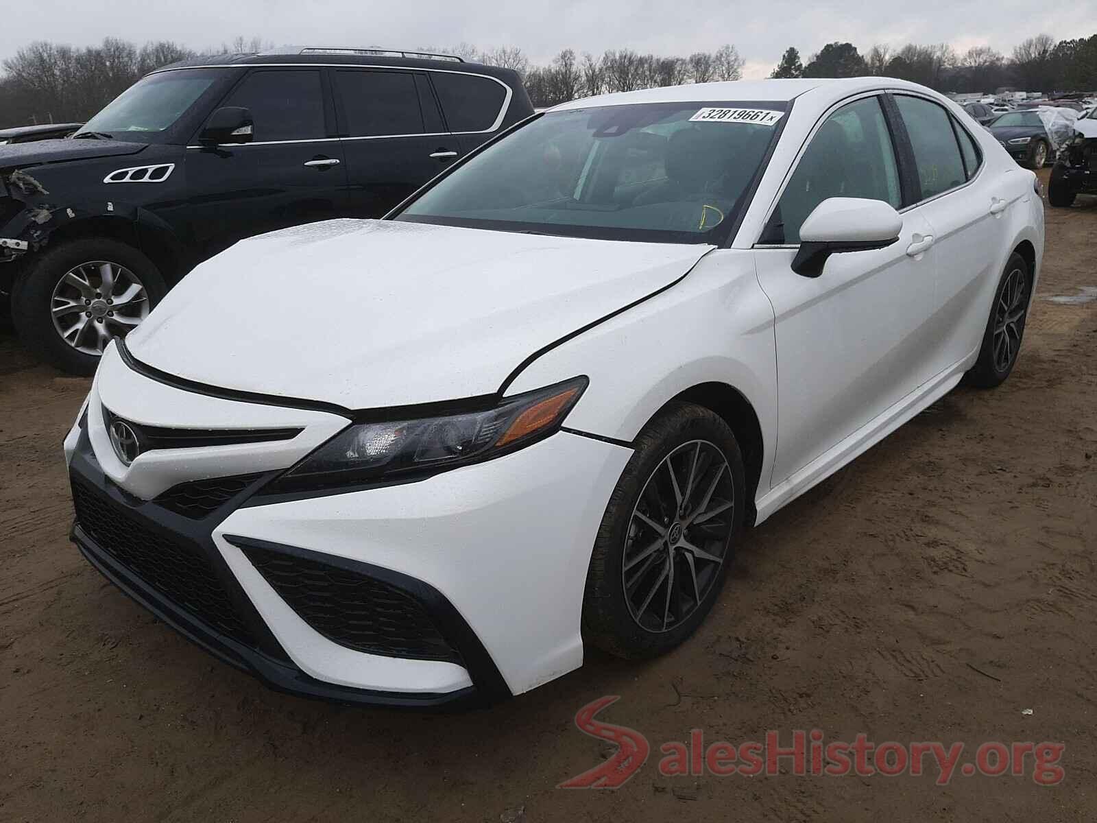 4T1G11AKXMU414544 2021 TOYOTA CAMRY