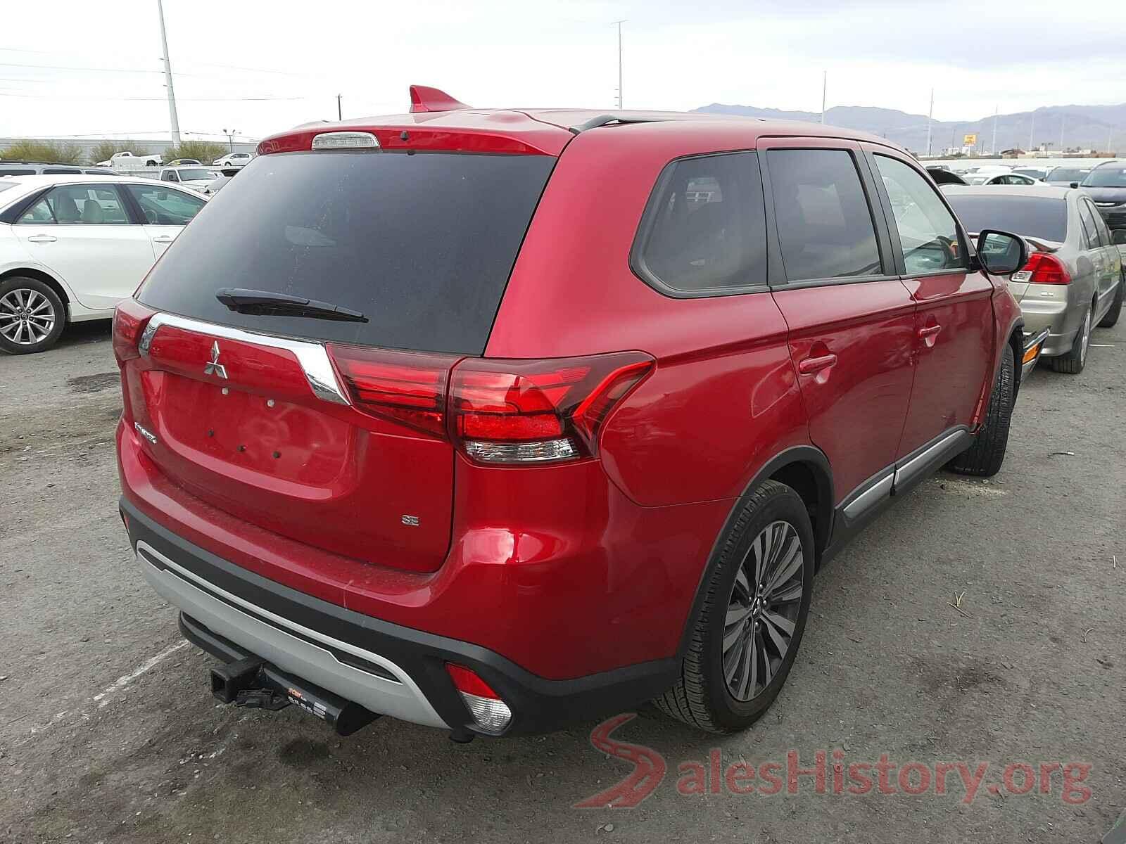 JA4AD3A36LZ015857 2020 MITSUBISHI OUTLANDER