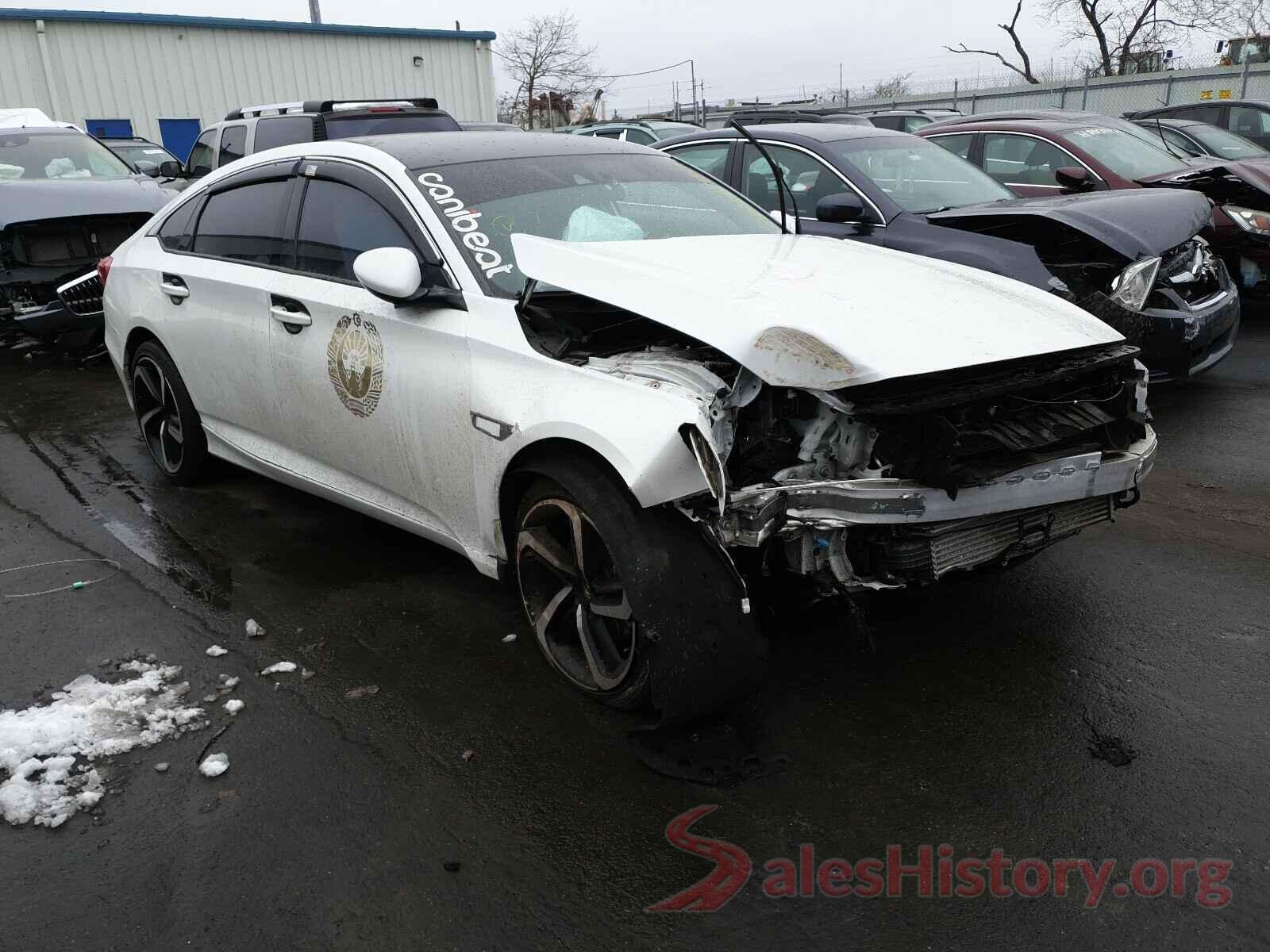 1HGCV1F34JA234001 2018 HONDA ACCORD