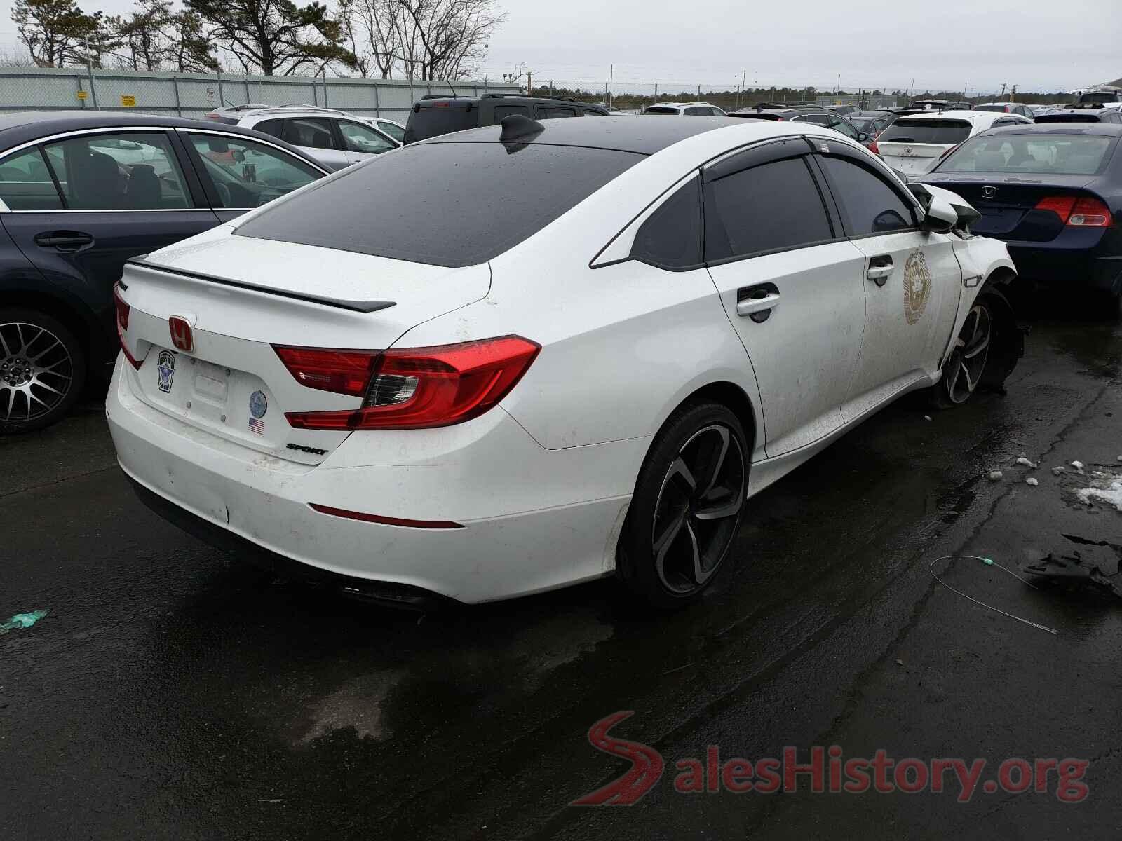 1HGCV1F34JA234001 2018 HONDA ACCORD