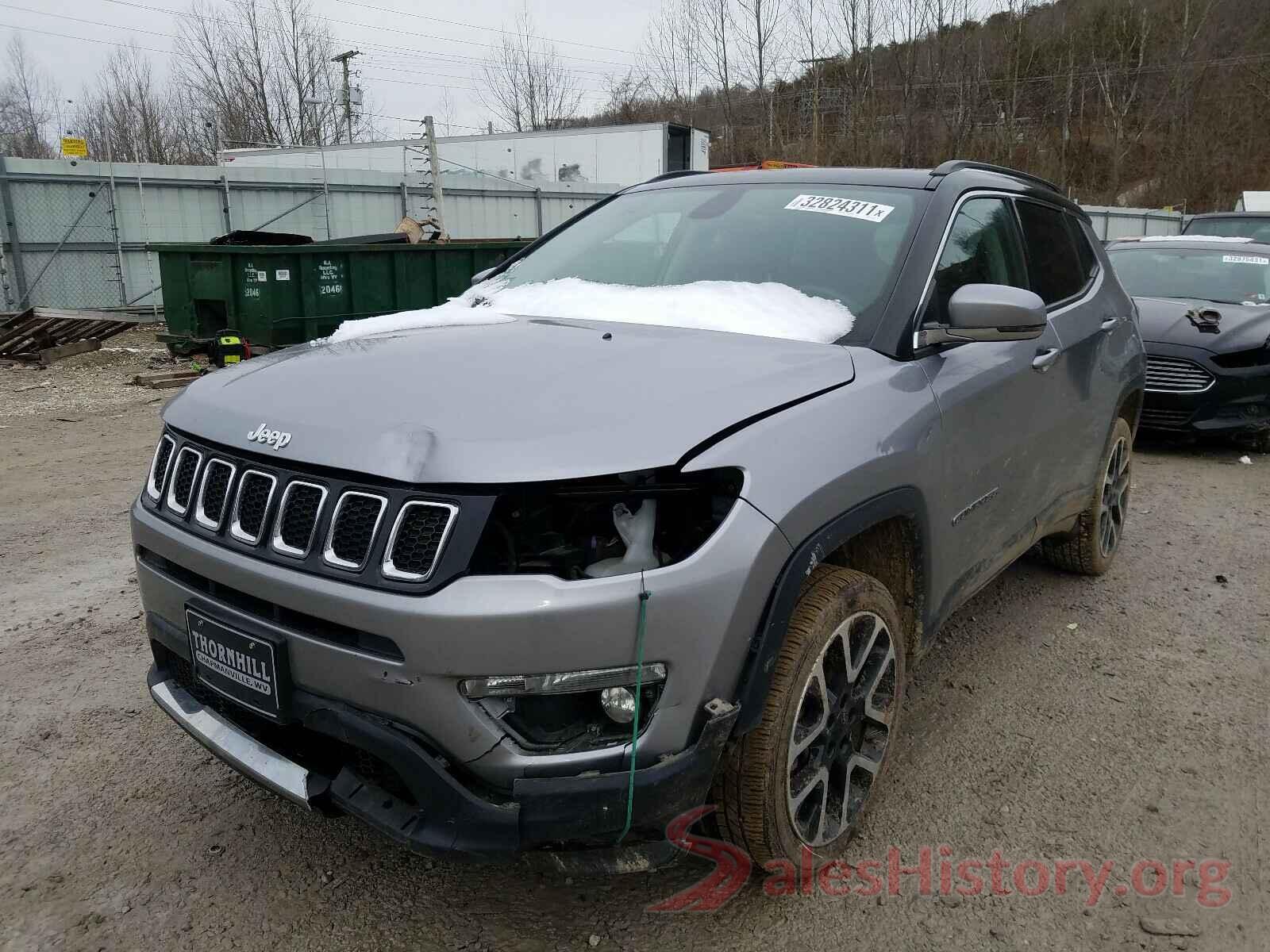 3C4NJDCB8JT101993 2018 JEEP COMPASS