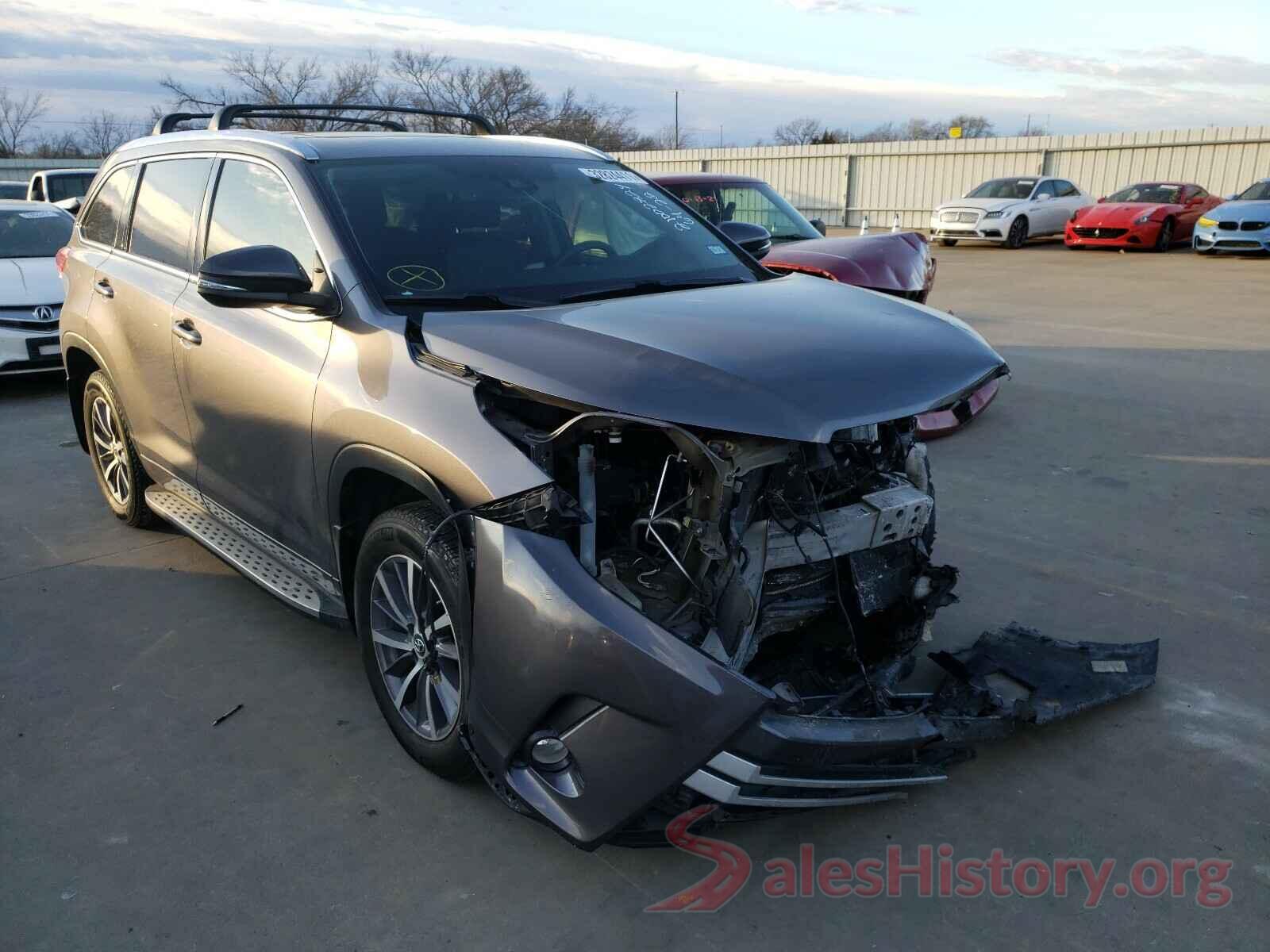 5TDJZRFH9HS478082 2017 TOYOTA HIGHLANDER