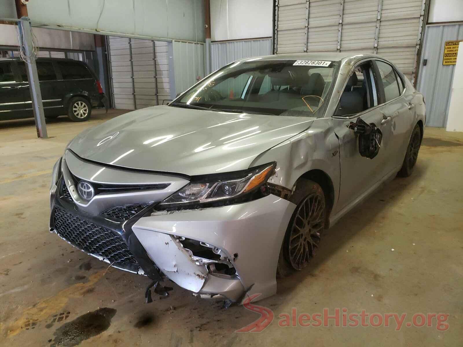 4T1B11HKXKU825469 2019 TOYOTA CAMRY