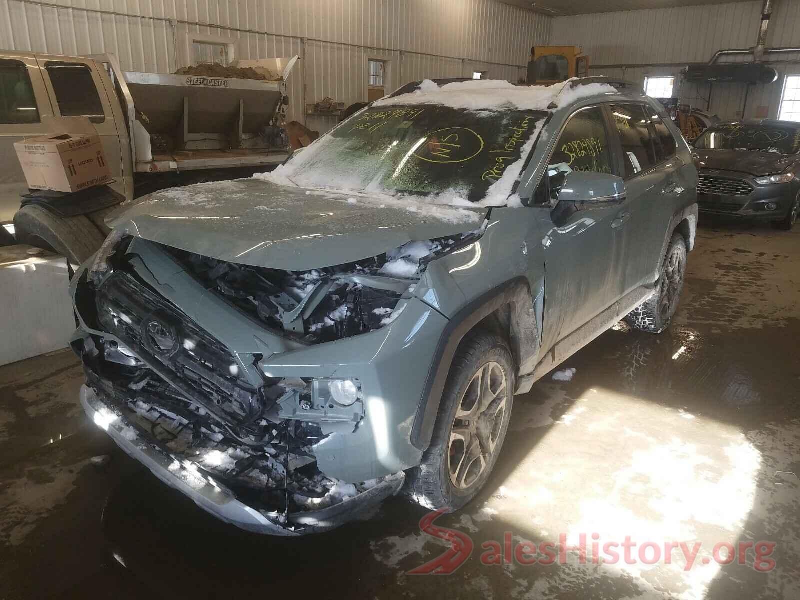 2T3J1RFV0KW039467 2019 TOYOTA RAV4