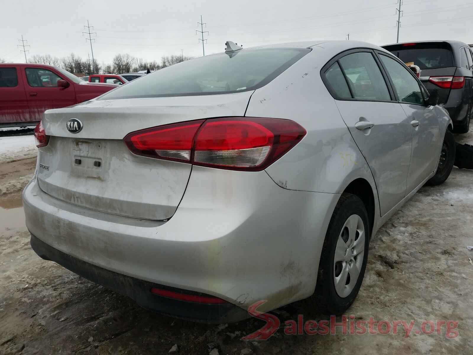 3KPFK4A77JE234264 2018 KIA FORTE