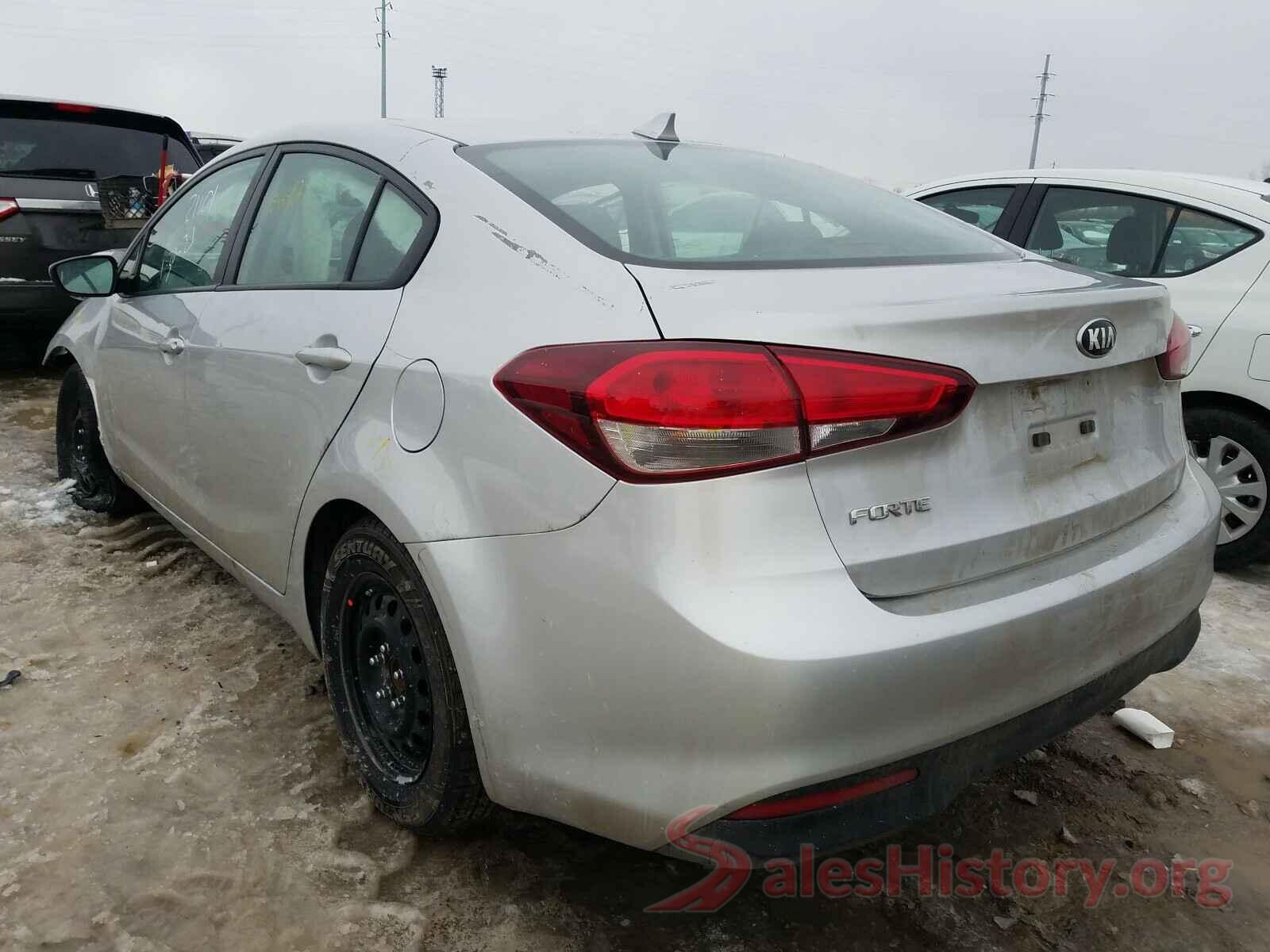 3KPFK4A77JE234264 2018 KIA FORTE