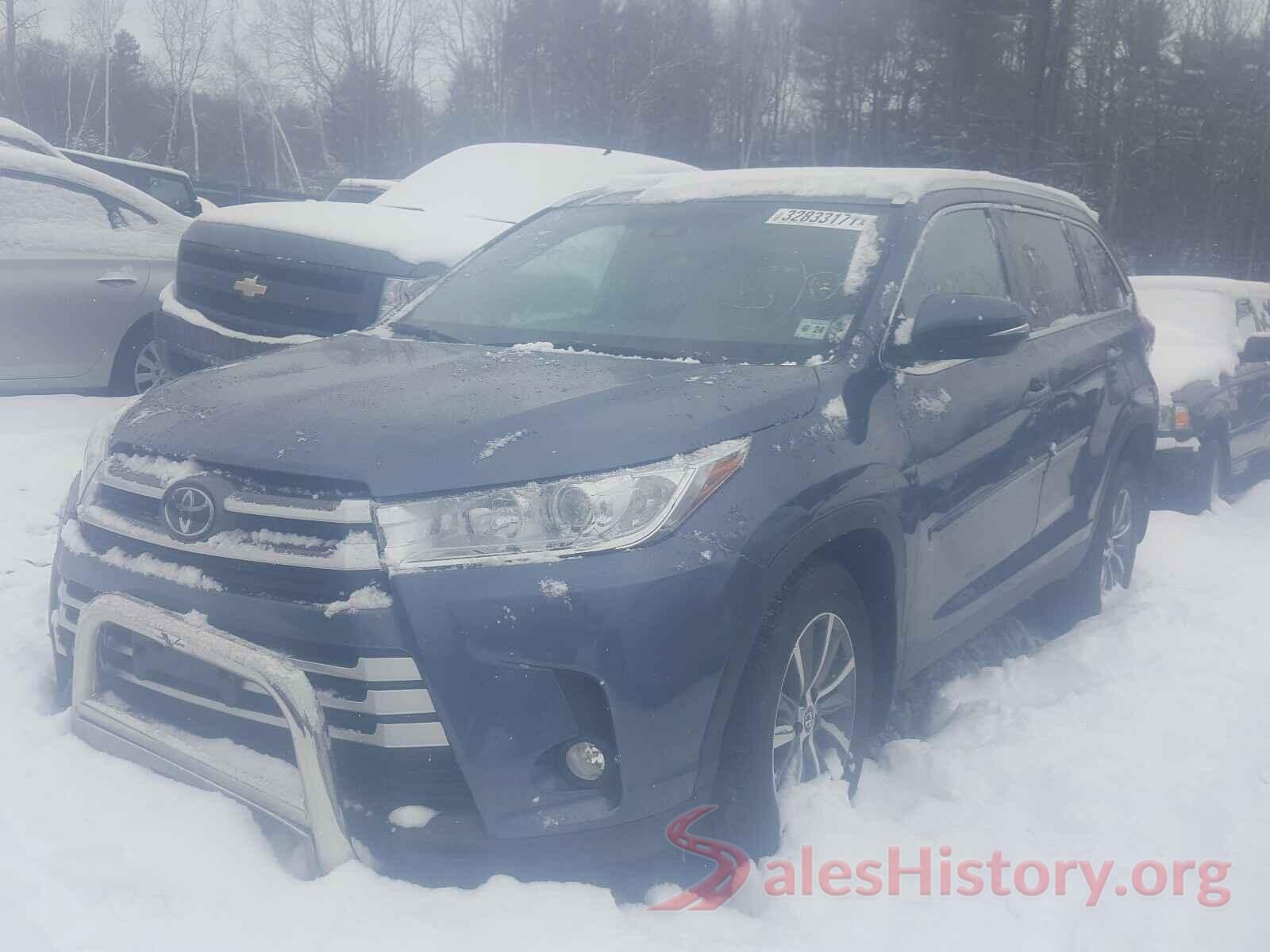 5TDJZRFHXKS956596 2019 TOYOTA HIGHLANDER