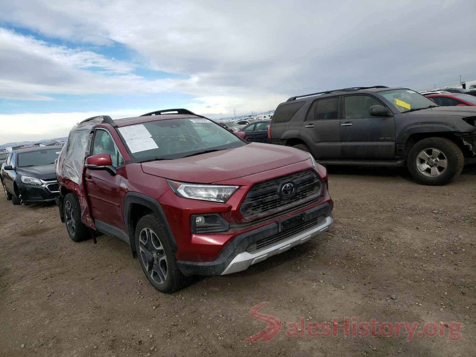 2T3J1RFV7KW005042 2019 TOYOTA RAV4