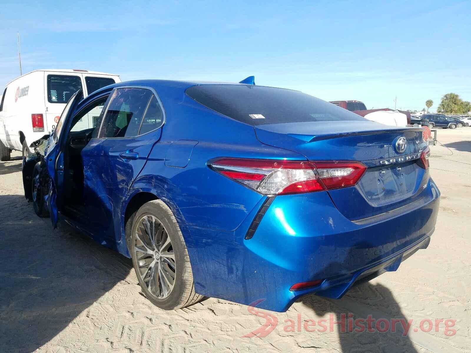 4T1G11AK1LU318672 2020 TOYOTA CAMRY