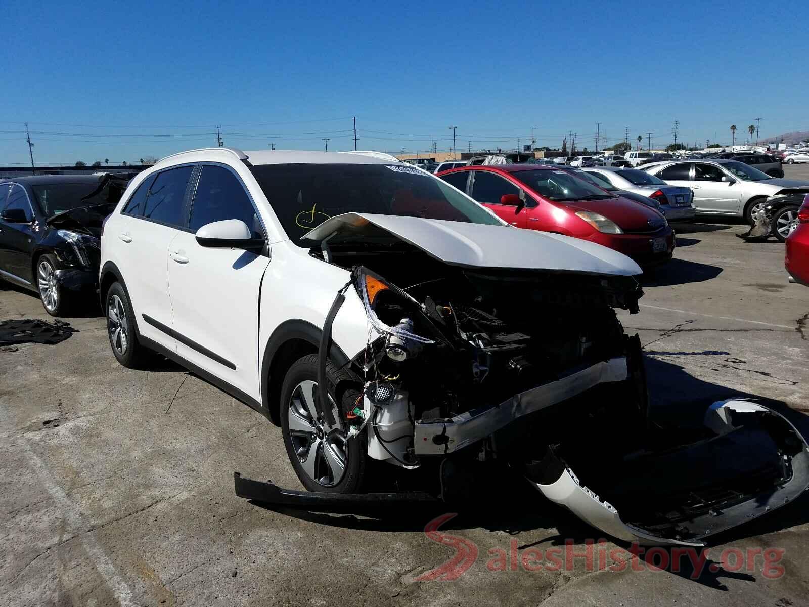 KNDCB3LC0K5284301 2019 KIA NIRO