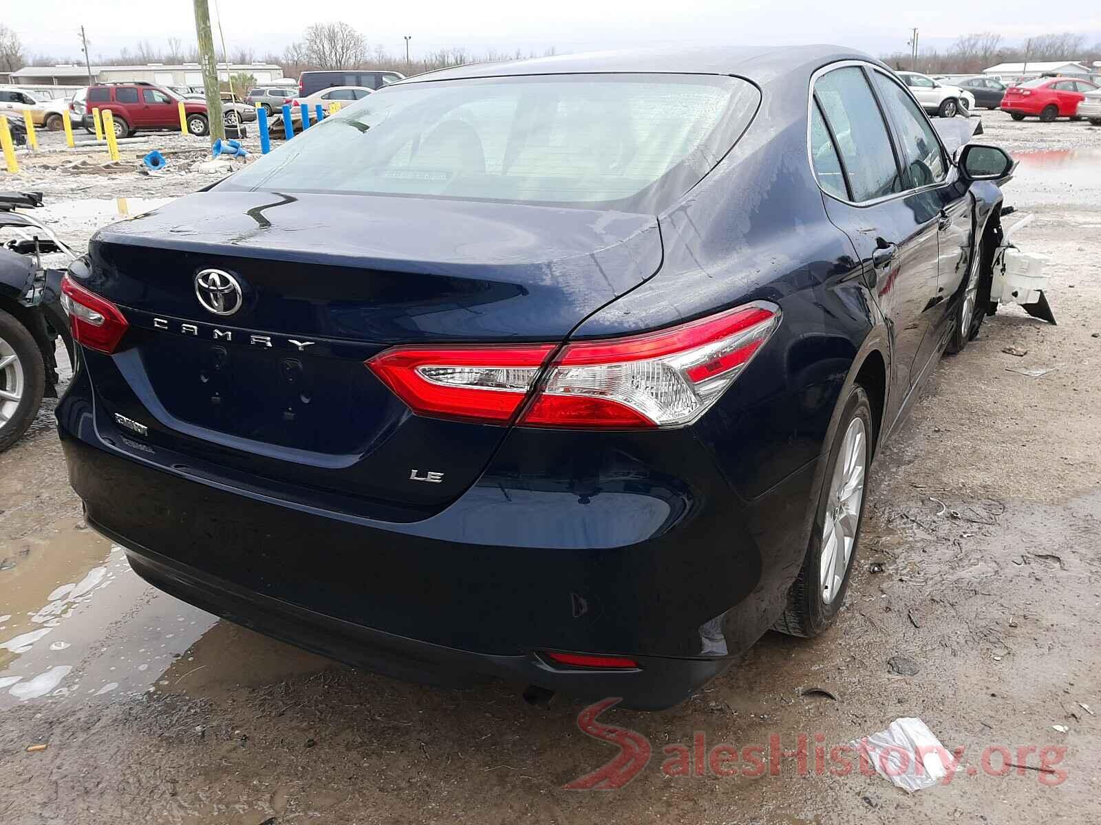 4T1B11HK0JU662782 2018 TOYOTA CAMRY