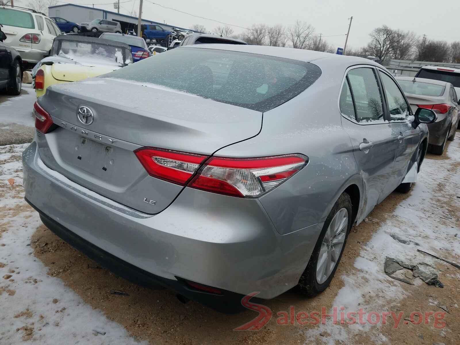 4T1B11HK9JU088439 2018 TOYOTA CAMRY