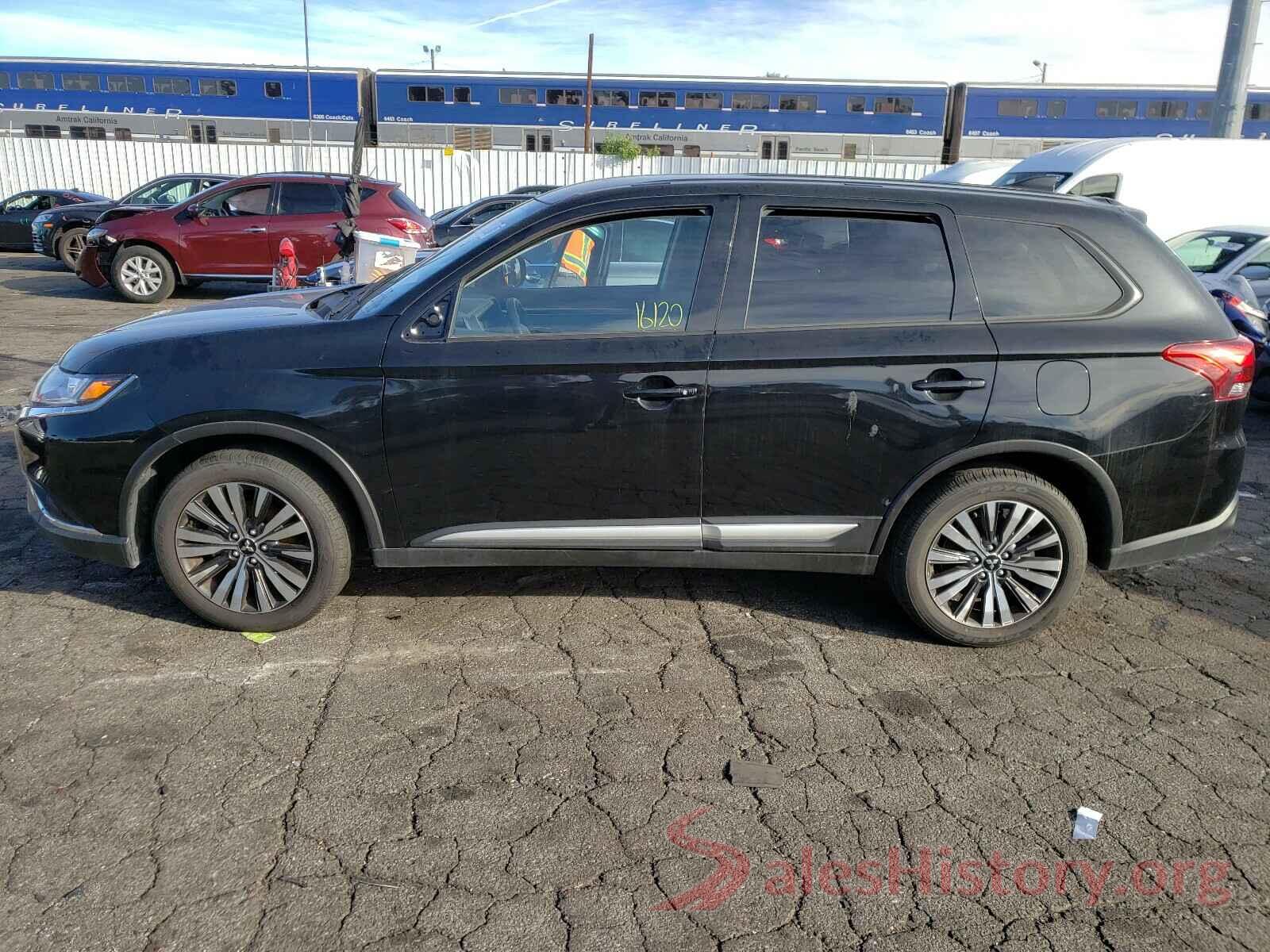 JA4AD3A36LZ023621 2020 MITSUBISHI OUTLANDER