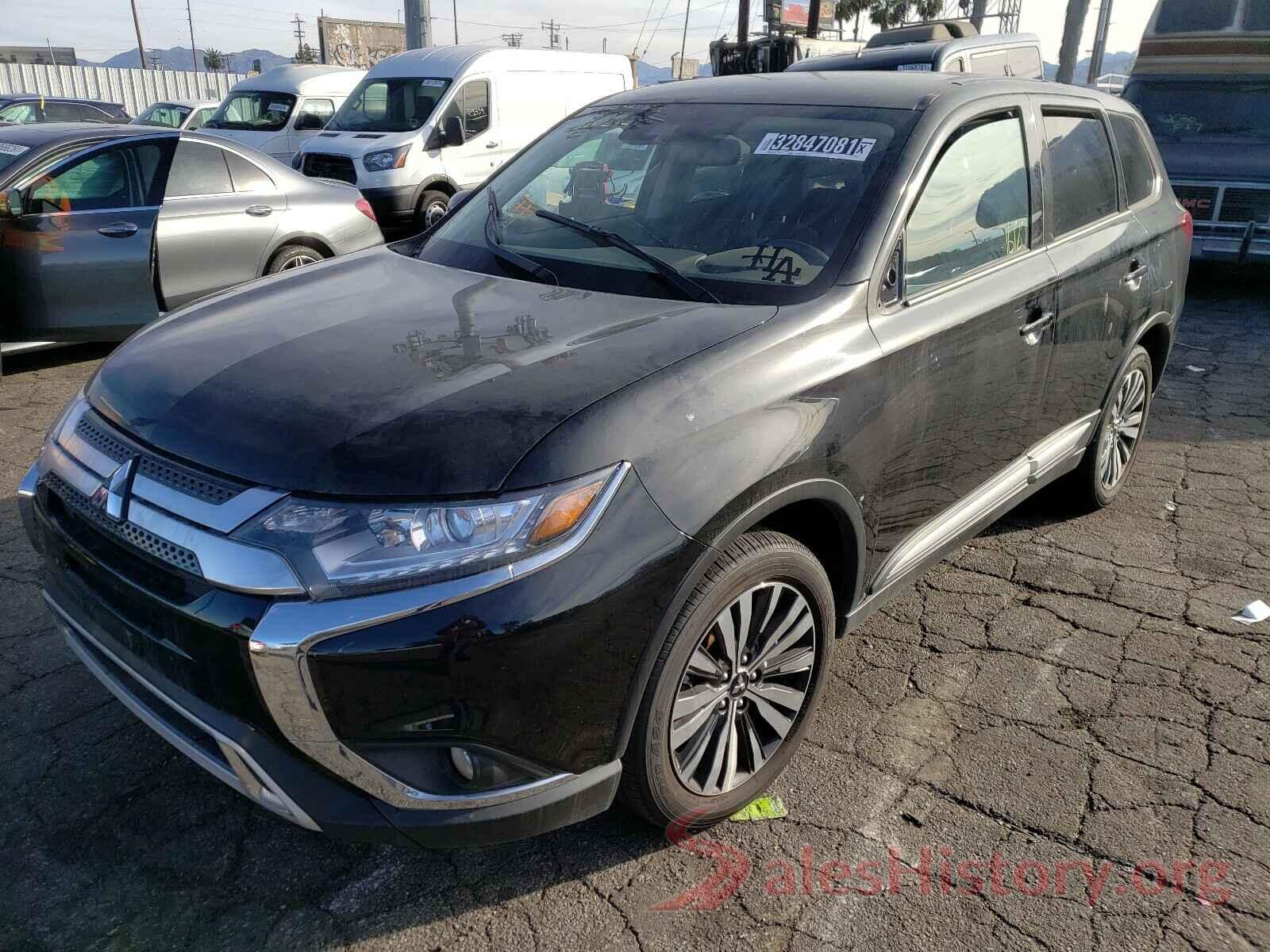 JA4AD3A36LZ023621 2020 MITSUBISHI OUTLANDER