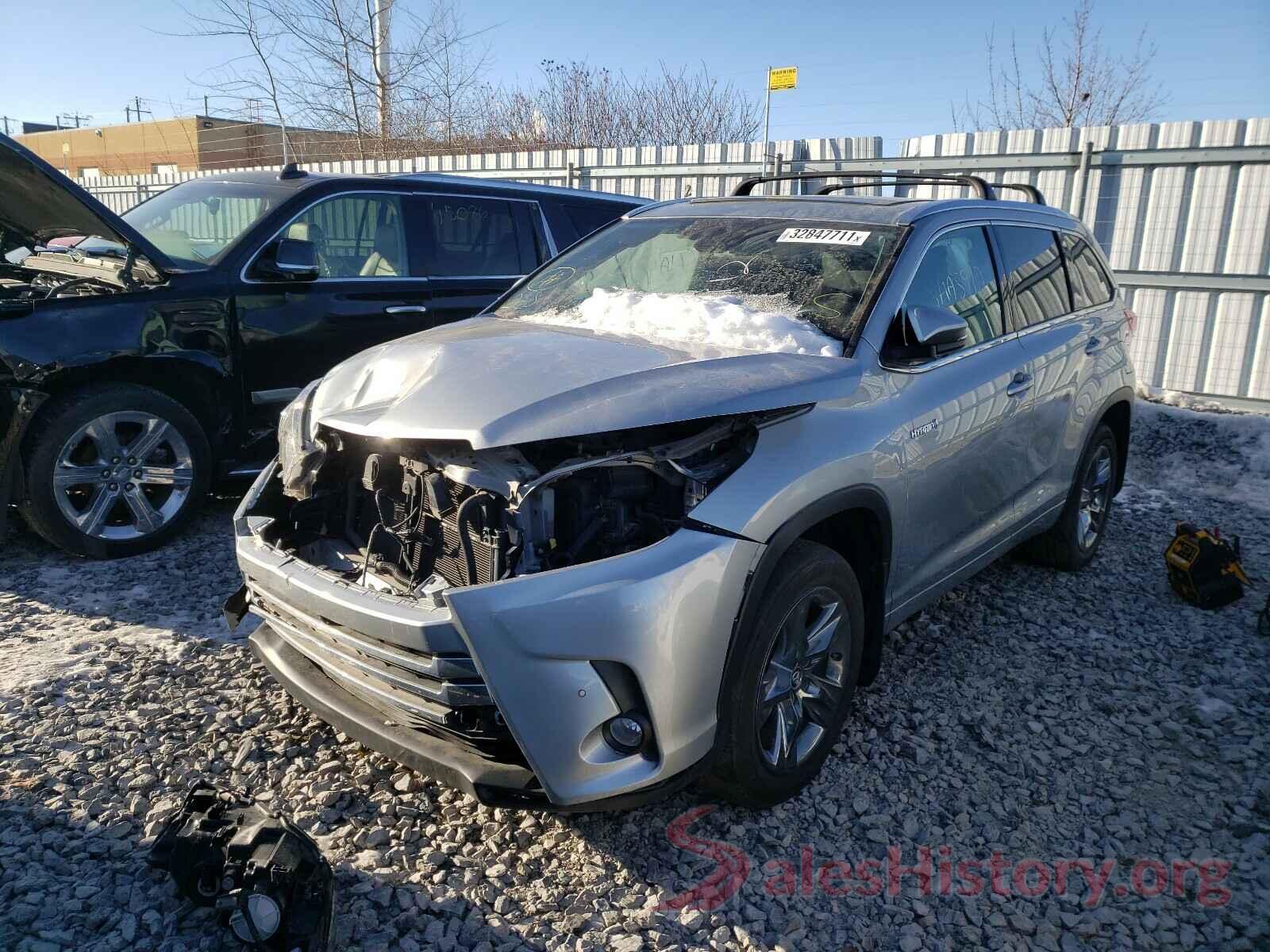 5TDDGRFH2HS035730 2017 TOYOTA HIGHLANDER