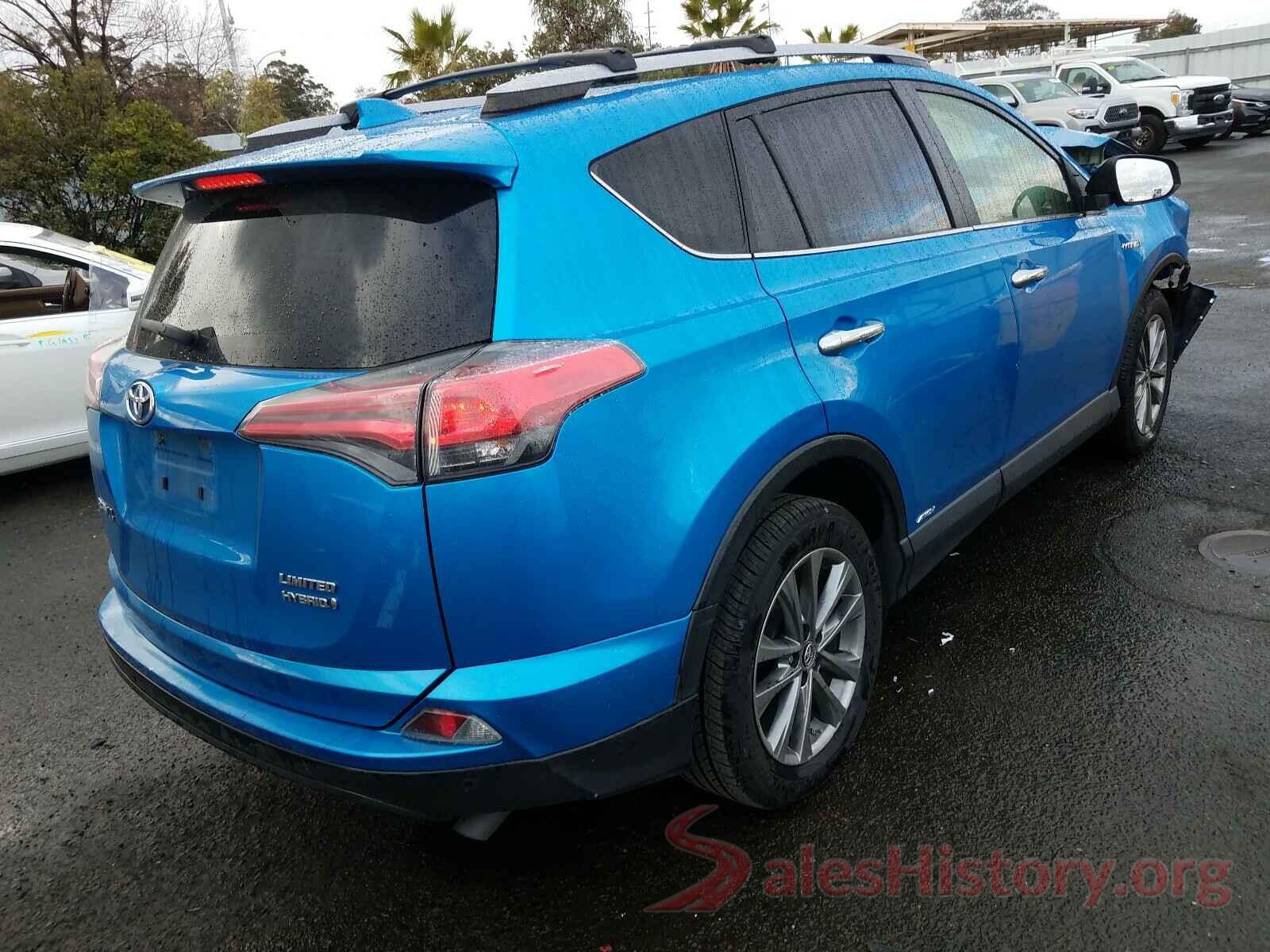 JTMDJREV2HD087623 2017 TOYOTA RAV4