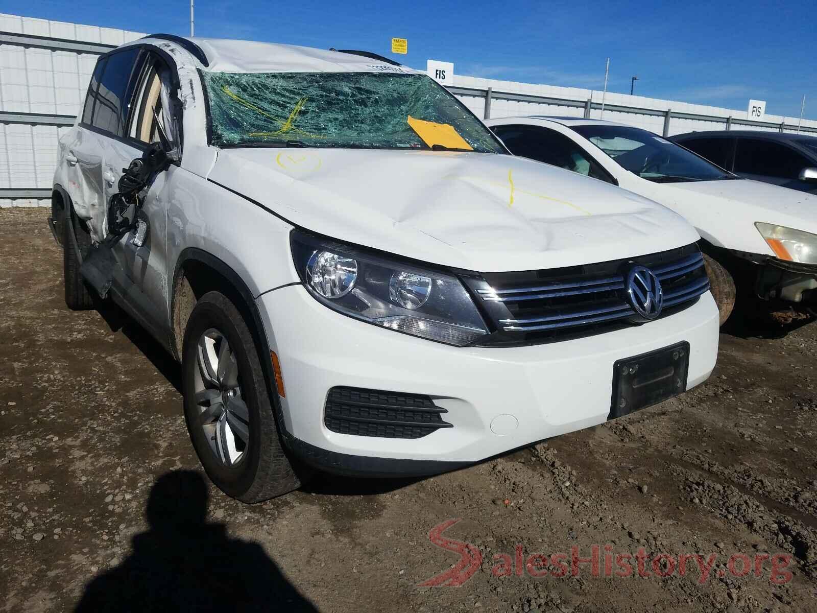 WVGAV7AX0HK021985 2017 VOLKSWAGEN TIGUAN