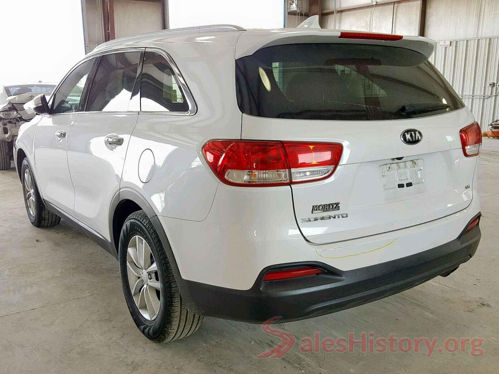 5XYPG4A51GG026672 2016 KIA SORENTO LX