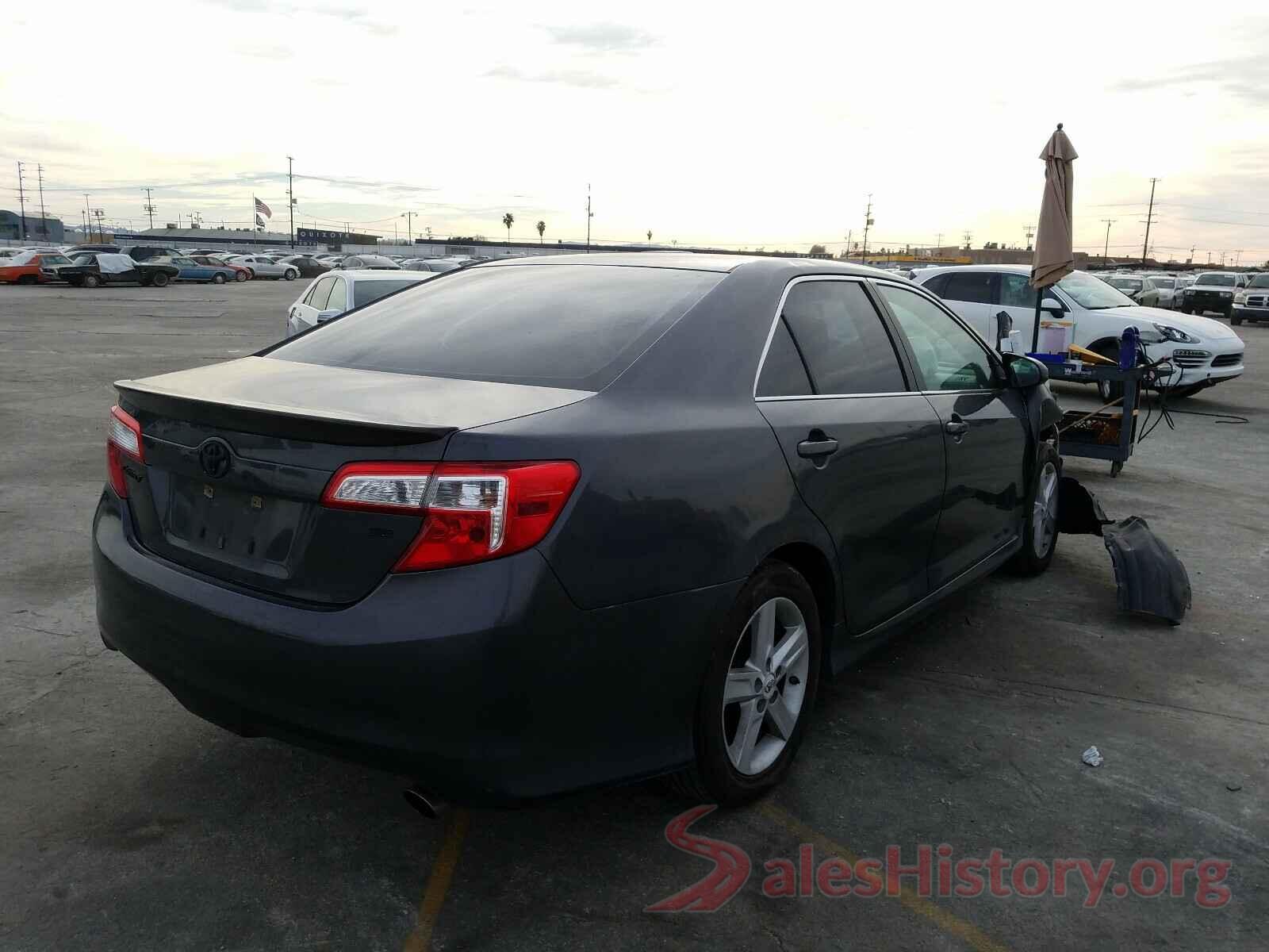 4T1BF1FK3CU047019 2012 TOYOTA CAMRY