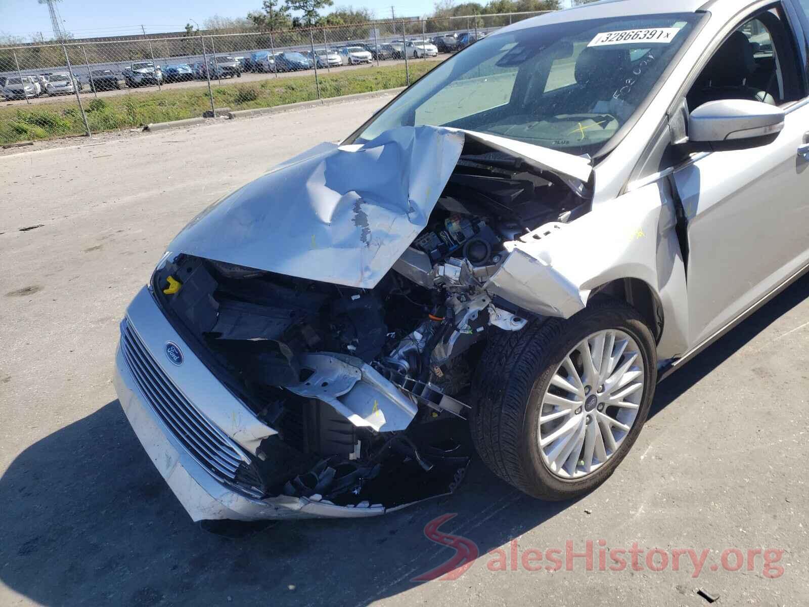 1FADP3N2XJL285076 2018 FORD FOCUS