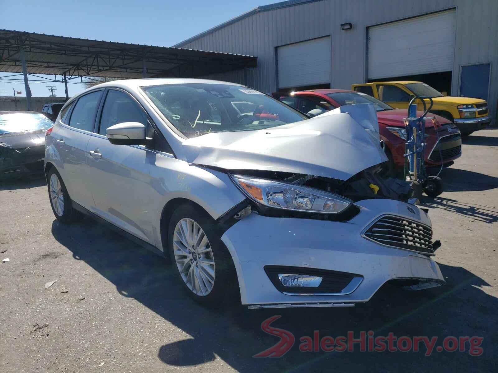 1FADP3N2XJL285076 2018 FORD FOCUS