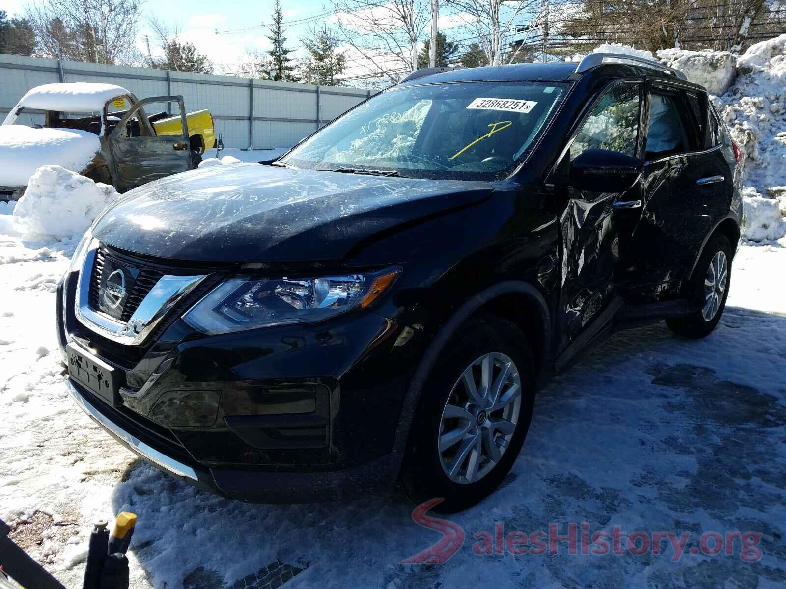 KNMAT2MV6HP613692 2017 NISSAN ROGUE