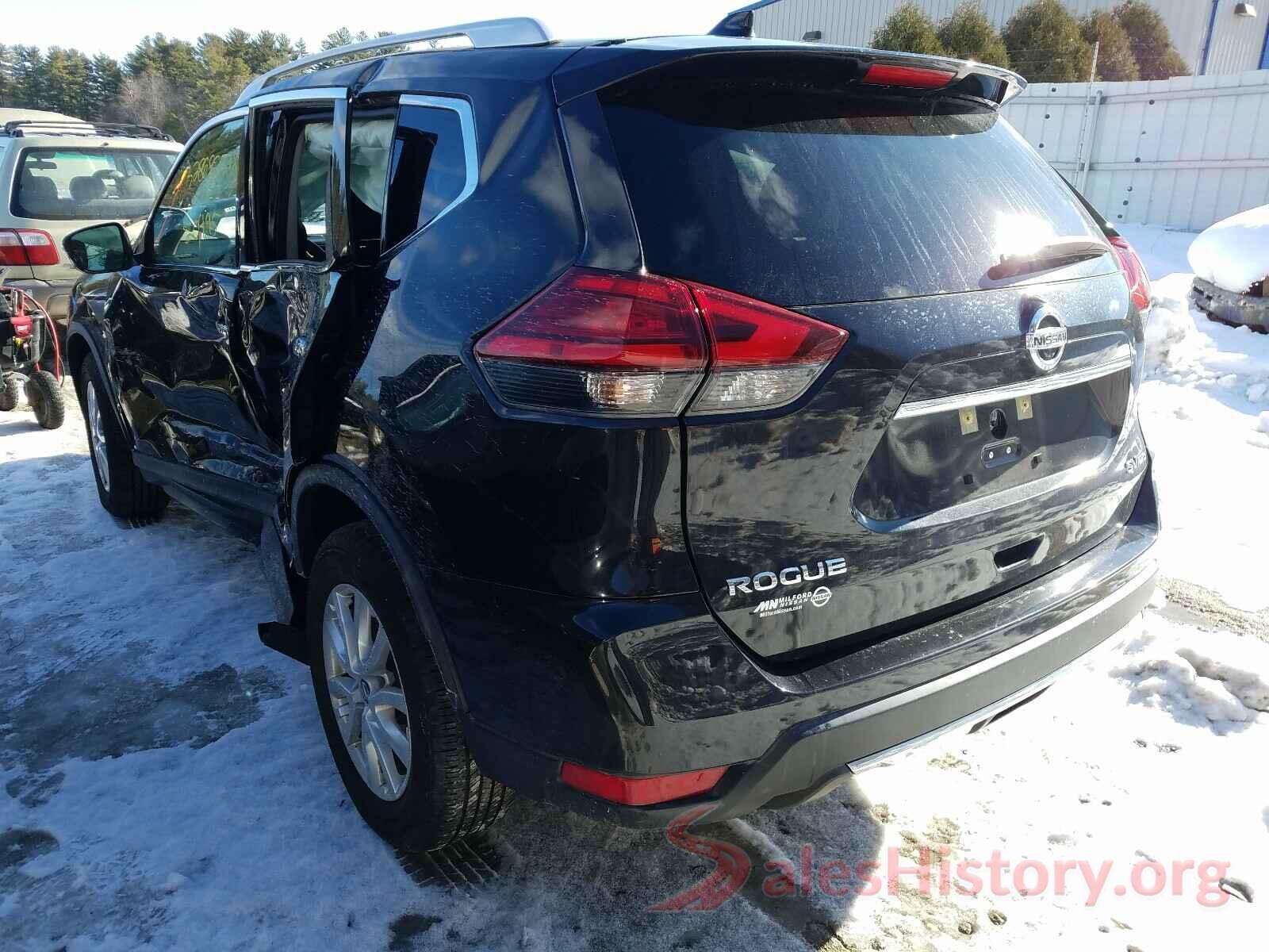 KNMAT2MV6HP613692 2017 NISSAN ROGUE