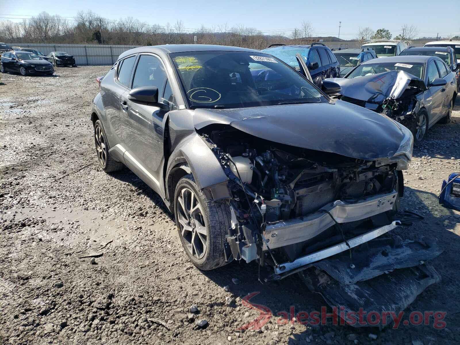 NMTKHMBX3JR017598 2018 TOYOTA C-HR