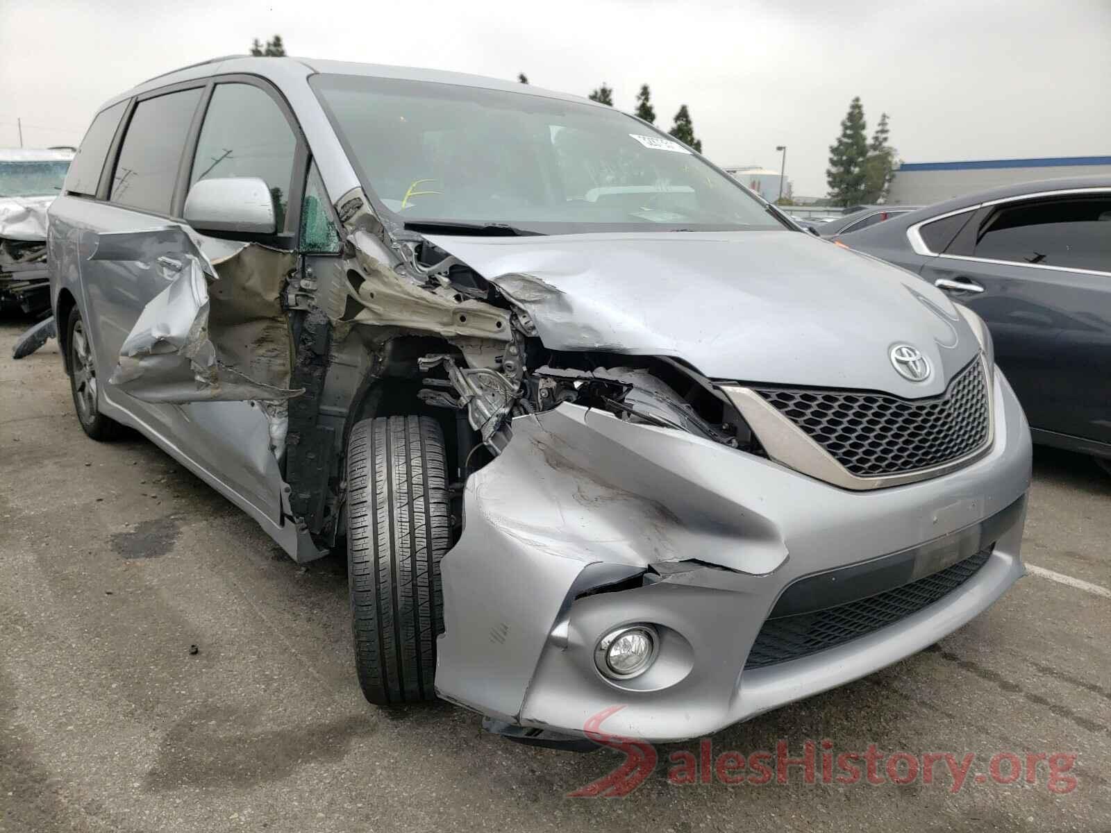 5TDXZ3DC2HS801273 2017 TOYOTA SIENNA