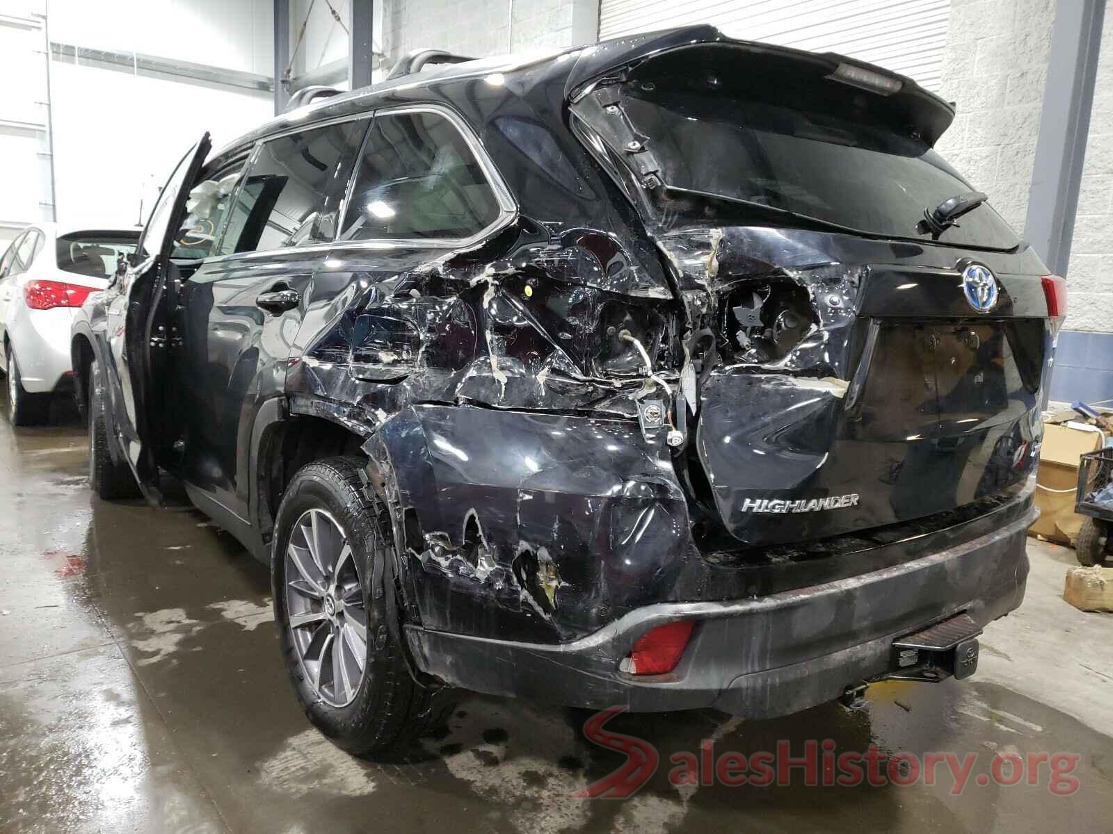 5TDJGRFH9KS060456 2019 TOYOTA HIGHLANDER