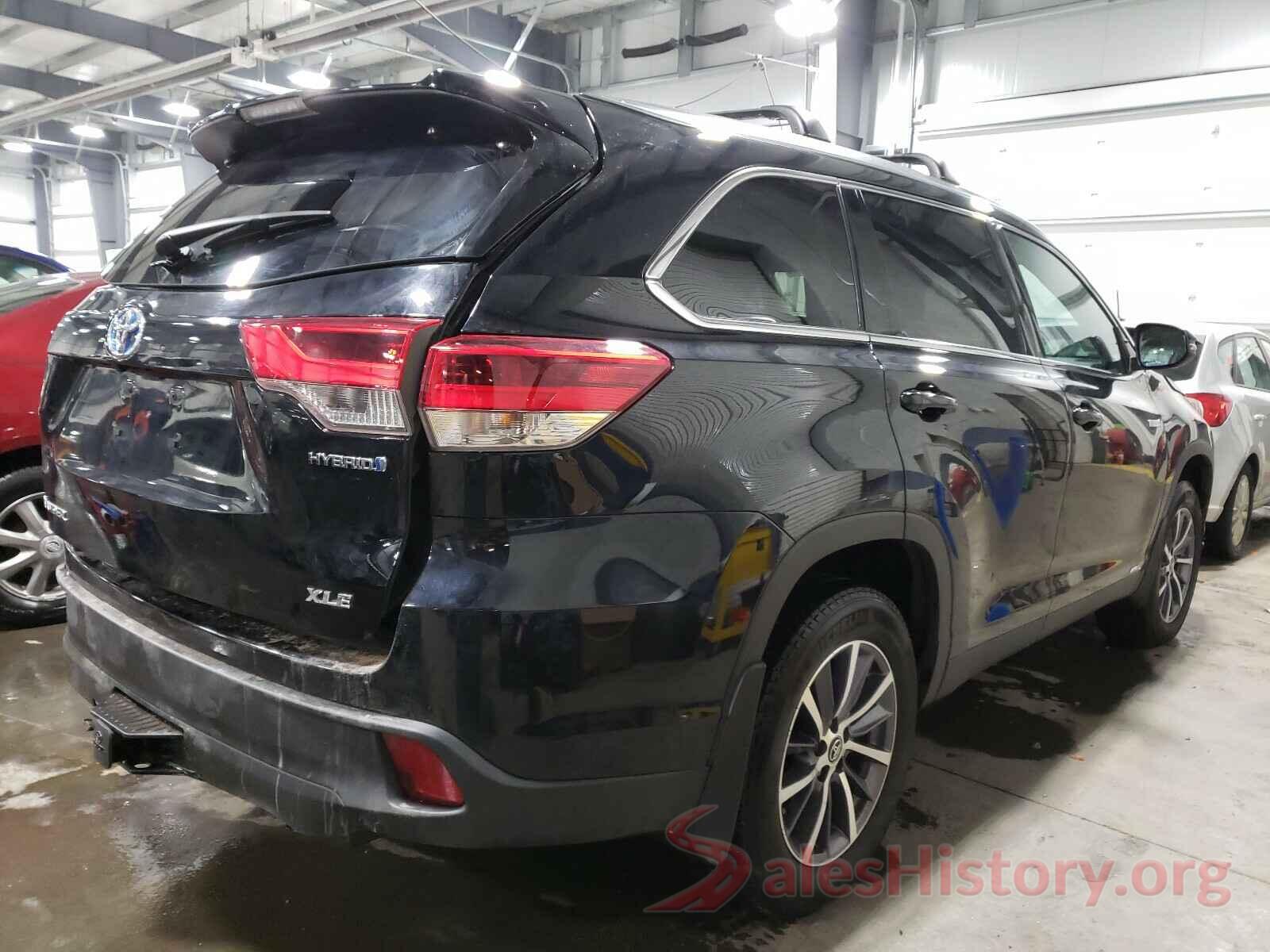 5TDJGRFH9KS060456 2019 TOYOTA HIGHLANDER