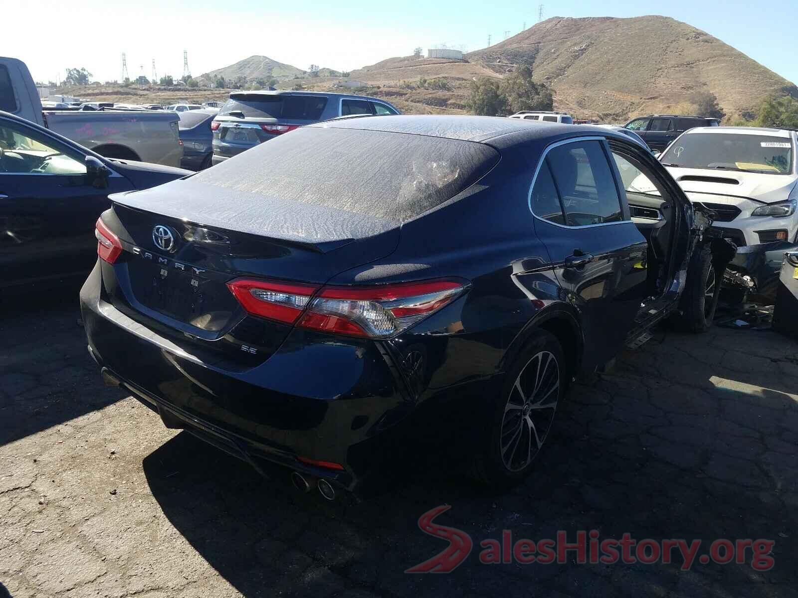 JTNB11HK4J3052079 2018 TOYOTA CAMRY