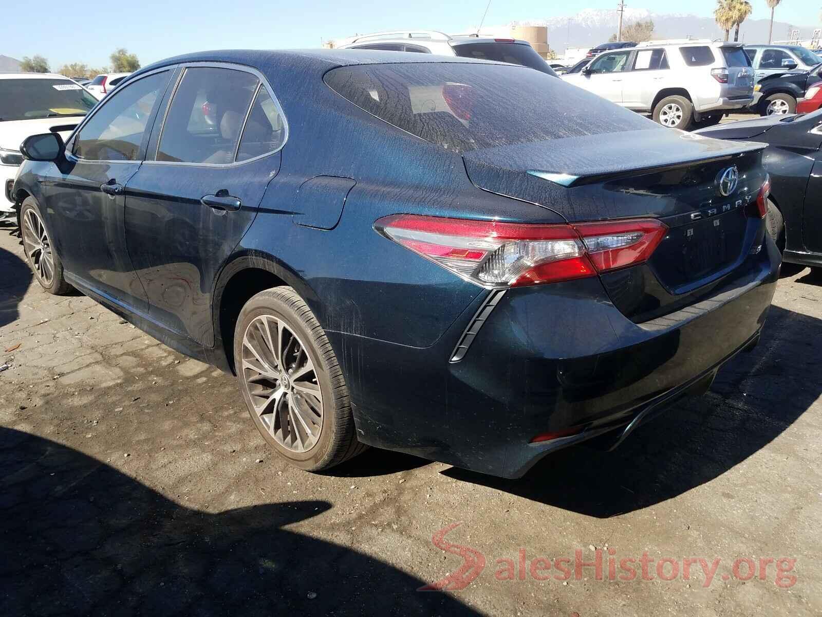 JTNB11HK4J3052079 2018 TOYOTA CAMRY