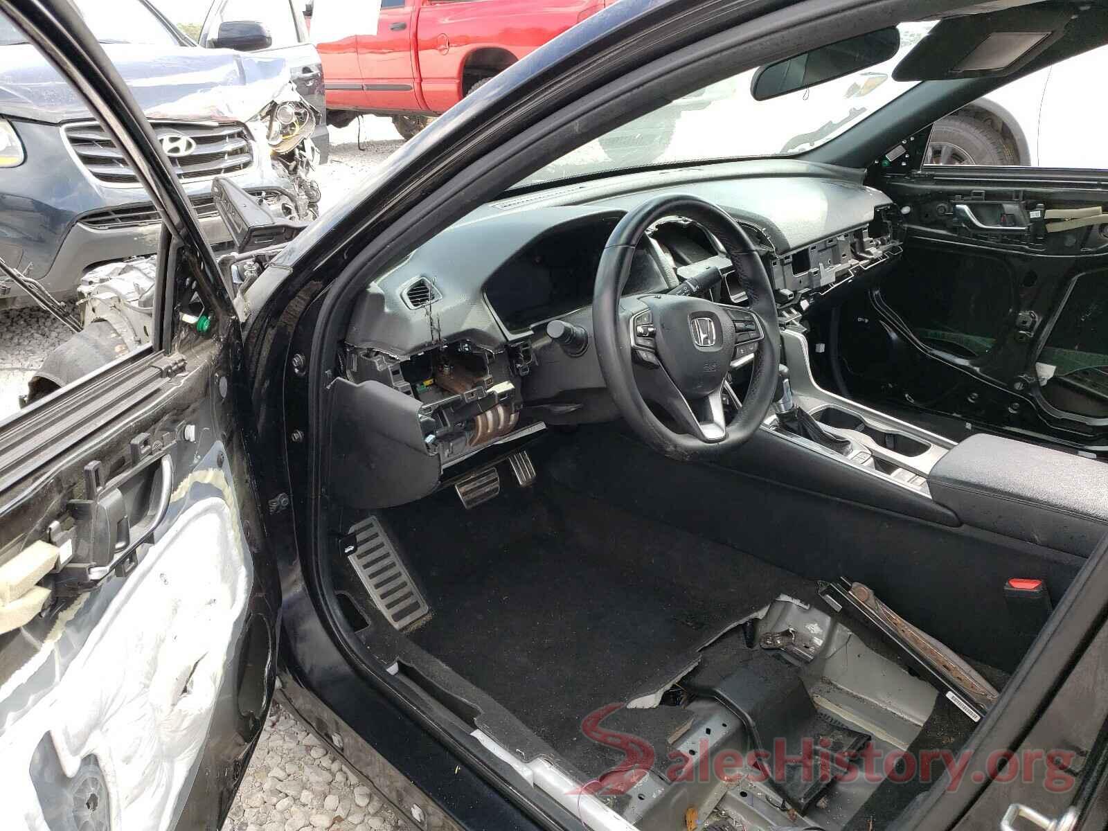 1HGCV1F31KA139672 2019 HONDA ACCORD