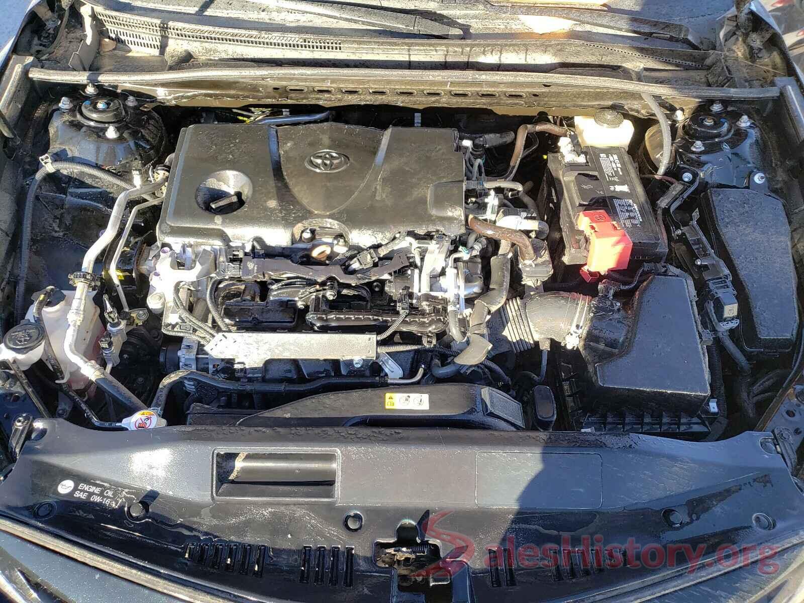 4T1B61HK9JU039615 2018 TOYOTA CAMRY