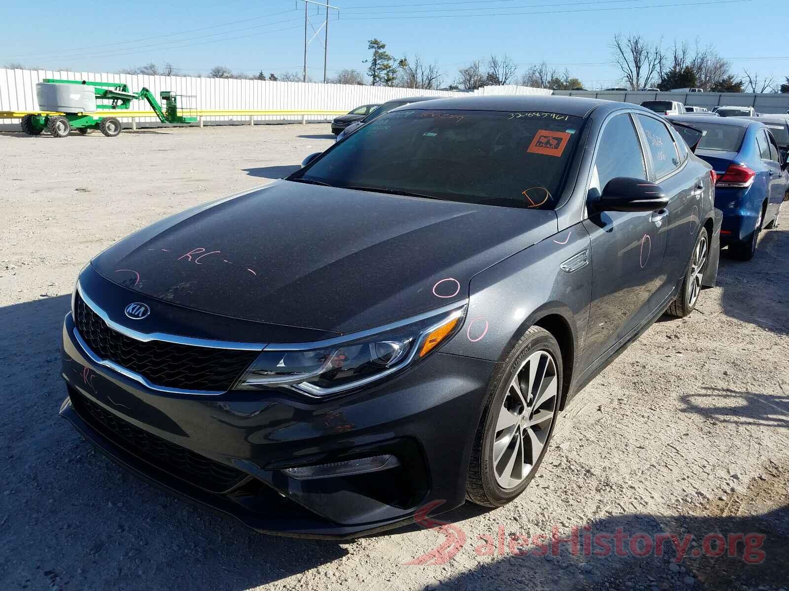 5XXGT4L32KG306279 2019 KIA OPTIMA