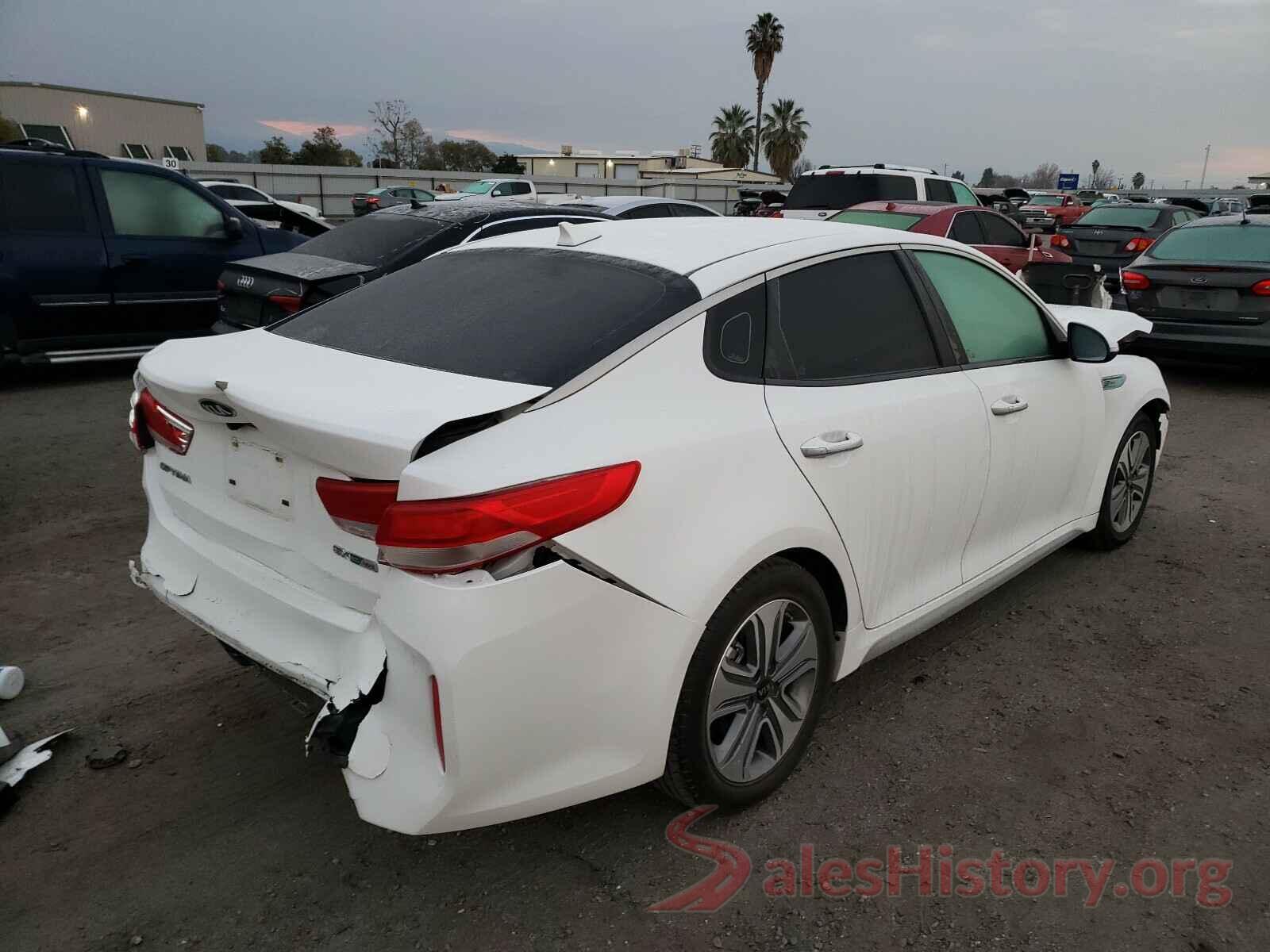 KNAGU4LE9H5018039 2017 KIA OPTIMA