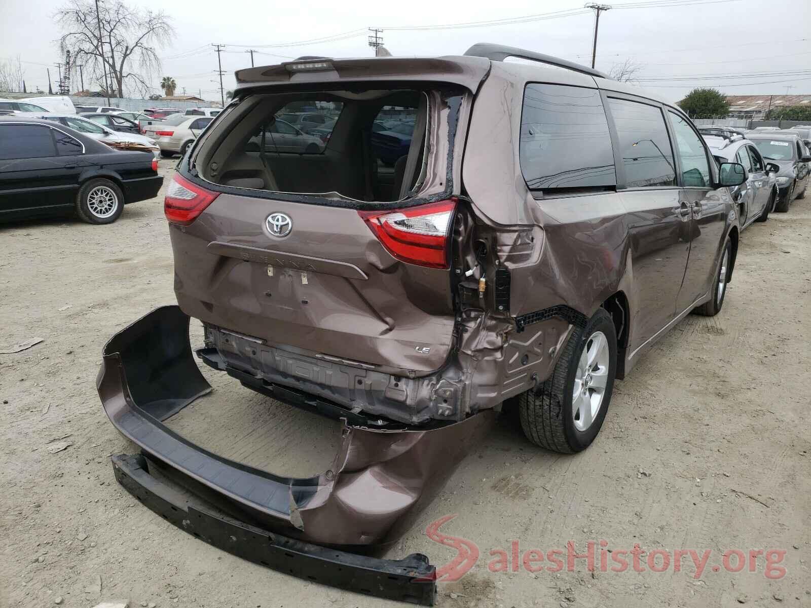 5TDKZ3DC7JS907749 2018 TOYOTA SIENNA