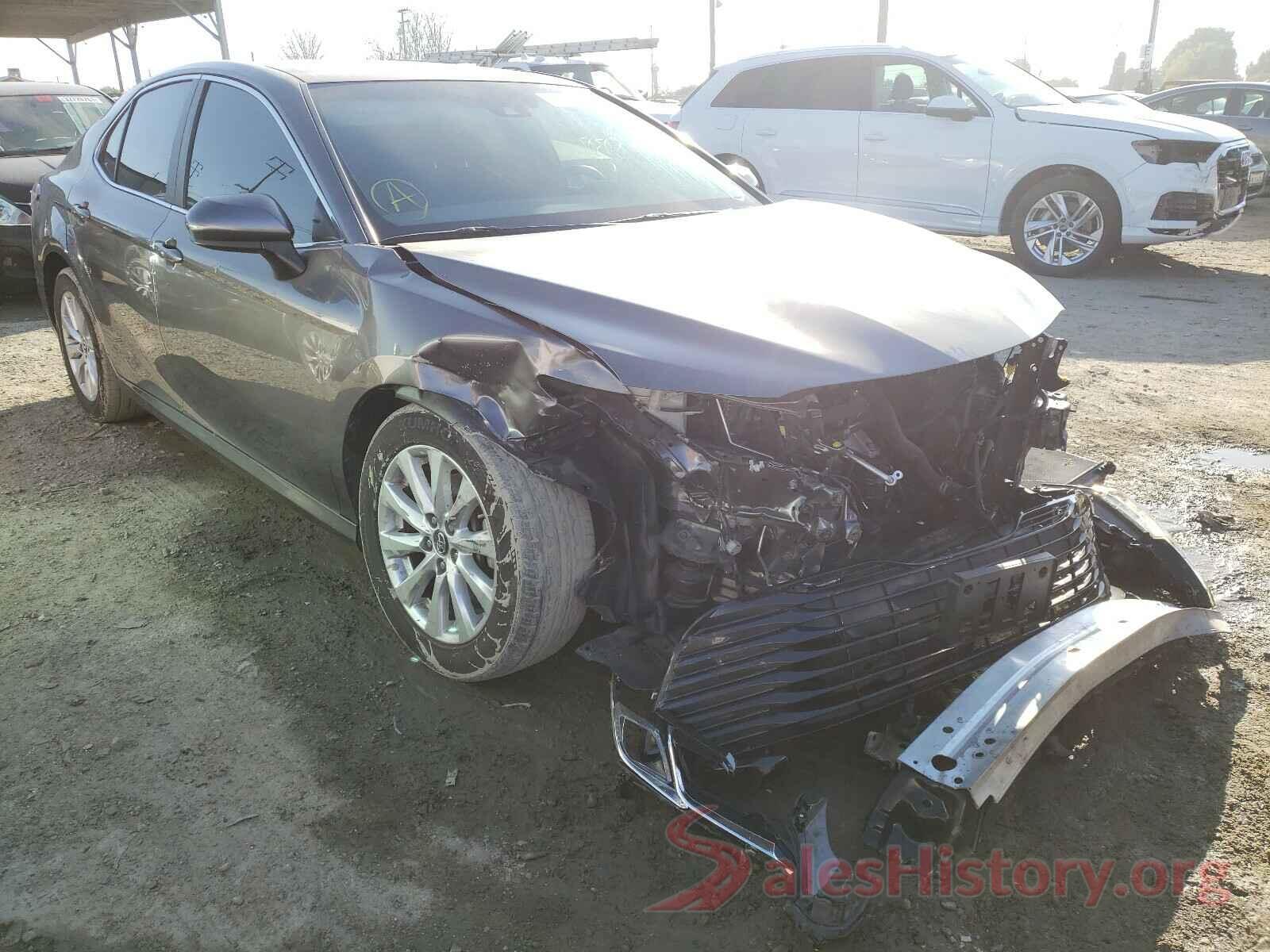 4T1B11HK5JU021790 2018 TOYOTA CAMRY