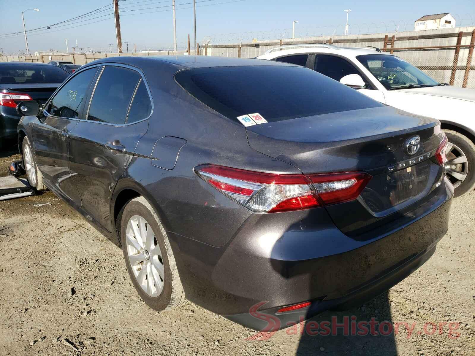 4T1B11HK5JU021790 2018 TOYOTA CAMRY