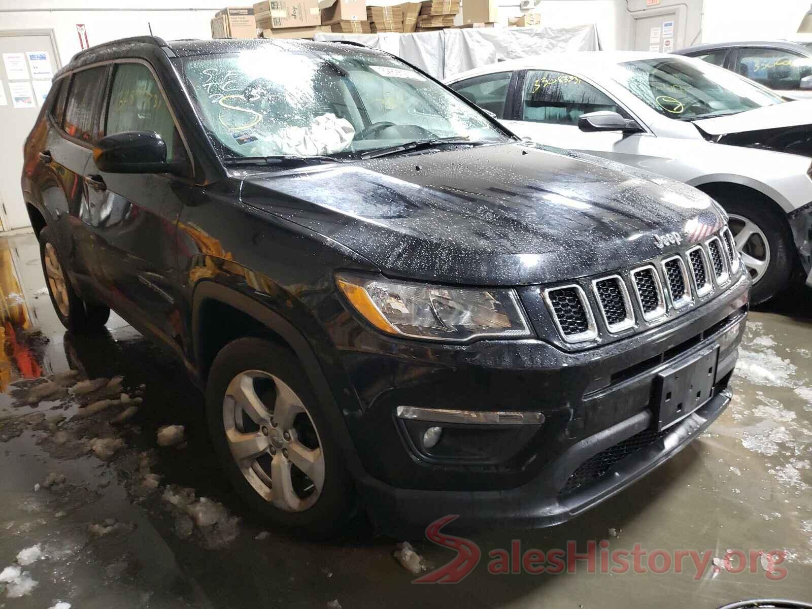 3C4NJDBB3JT152920 2018 JEEP COMPASS