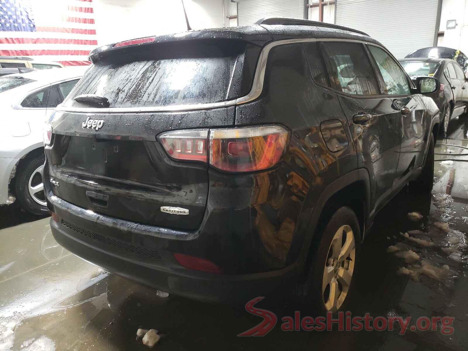 3C4NJDBB3JT152920 2018 JEEP COMPASS