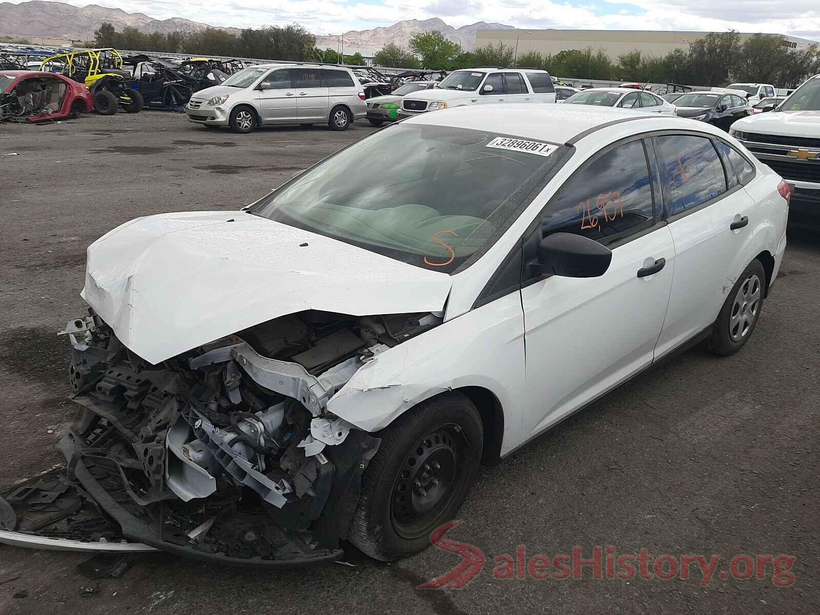 1FADP3E29JL278698 2018 FORD FOCUS