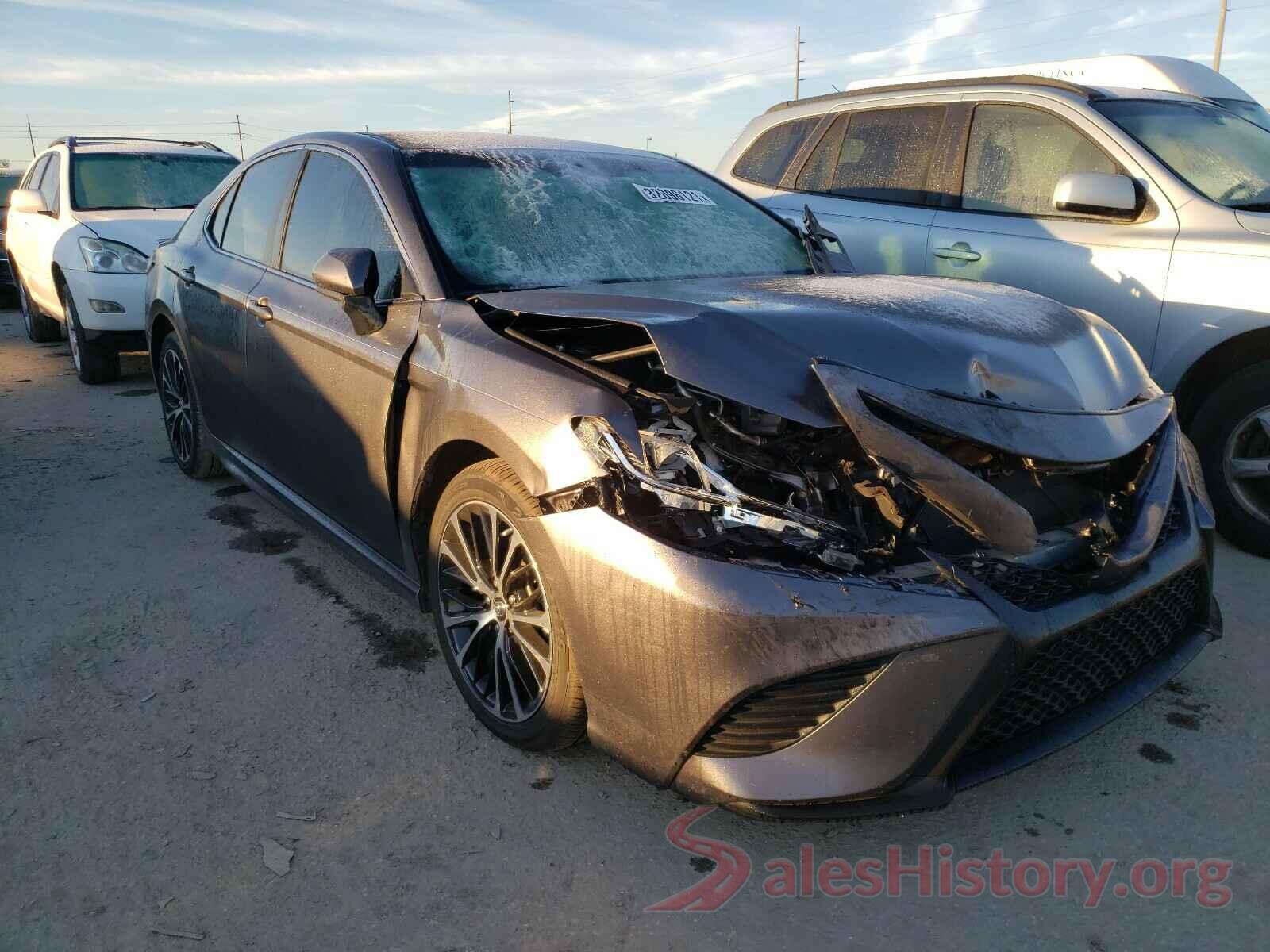 4T1B11HK9KU756256 2019 TOYOTA CAMRY