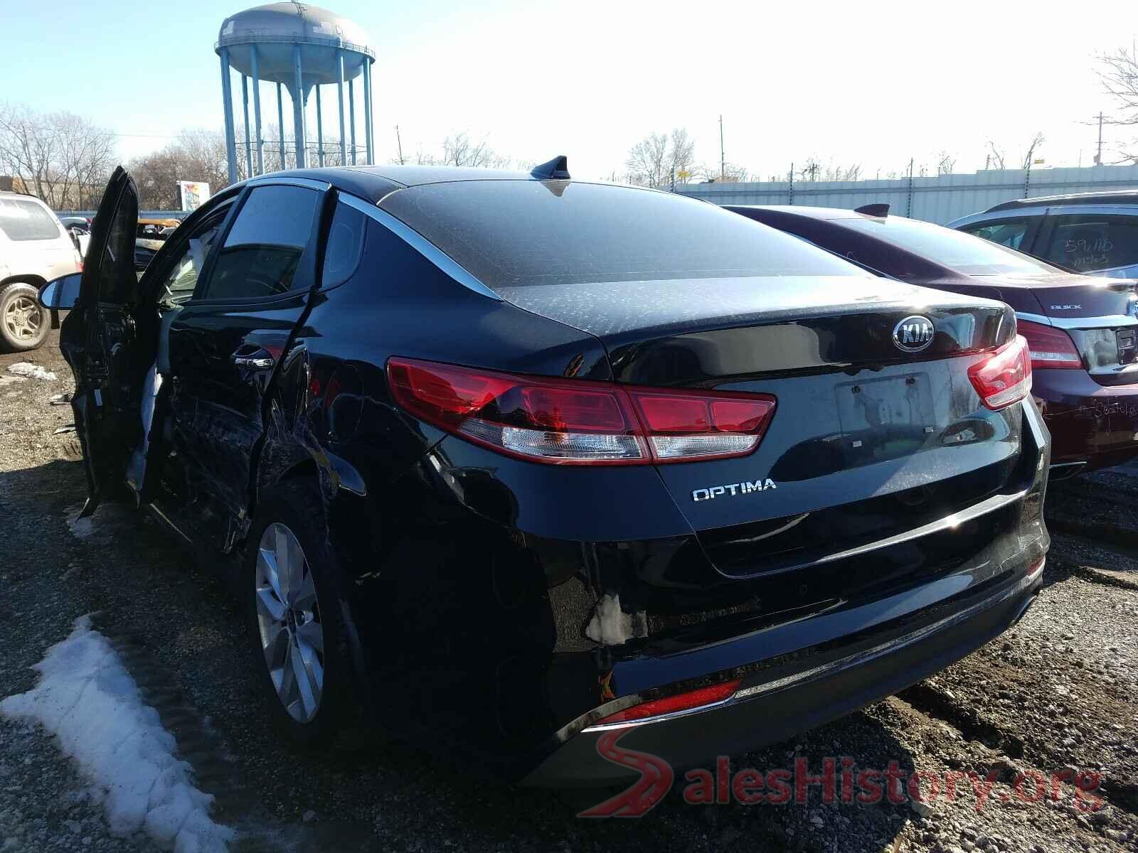 5XXGT4L32JG270477 2018 KIA OPTIMA