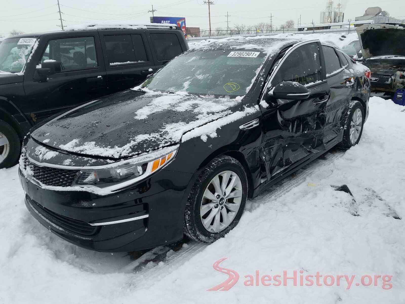 5XXGT4L32JG270477 2018 KIA OPTIMA