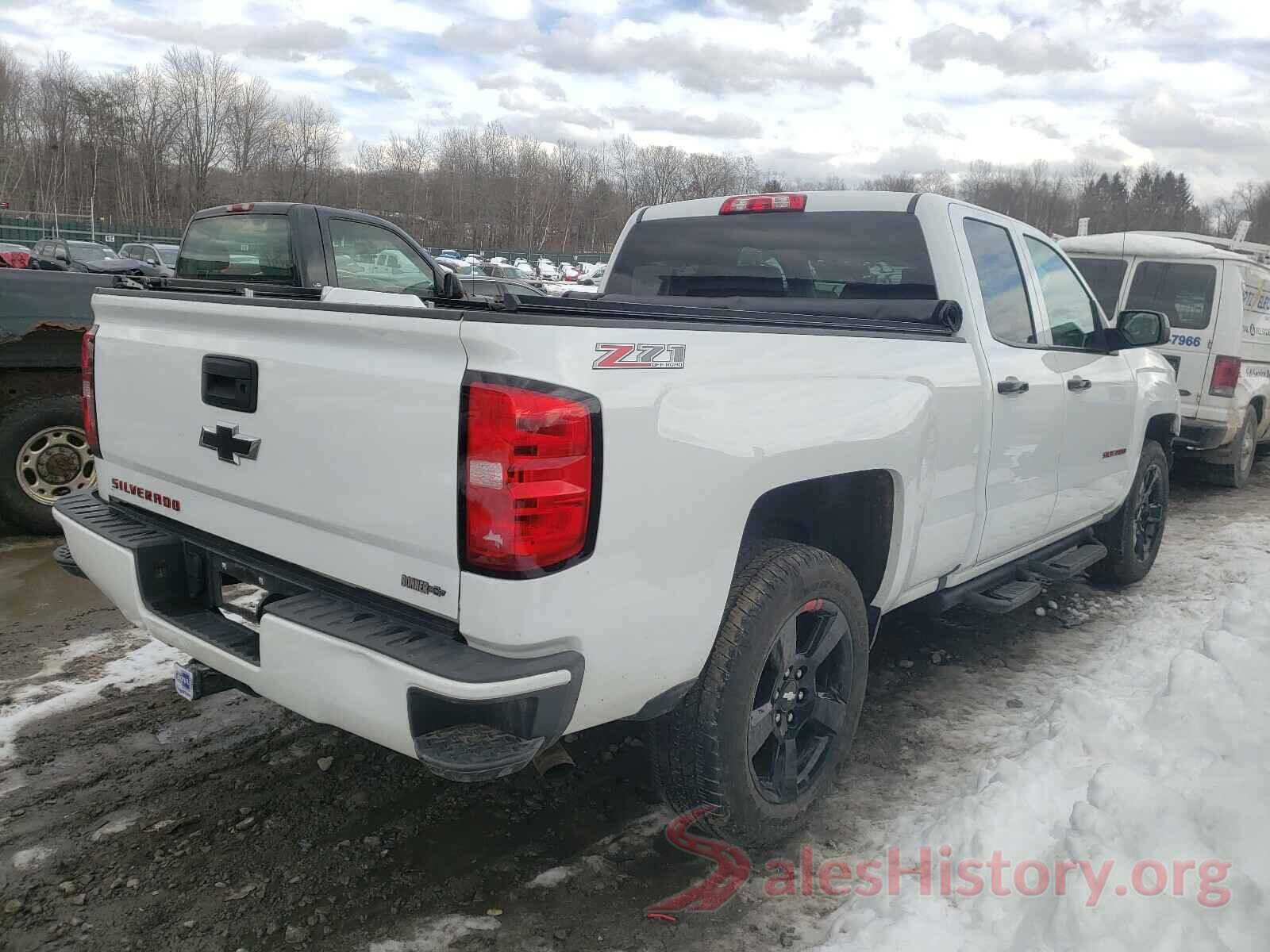 1GCVKREC7HZ324383 2017 CHEVROLET SILVERADO